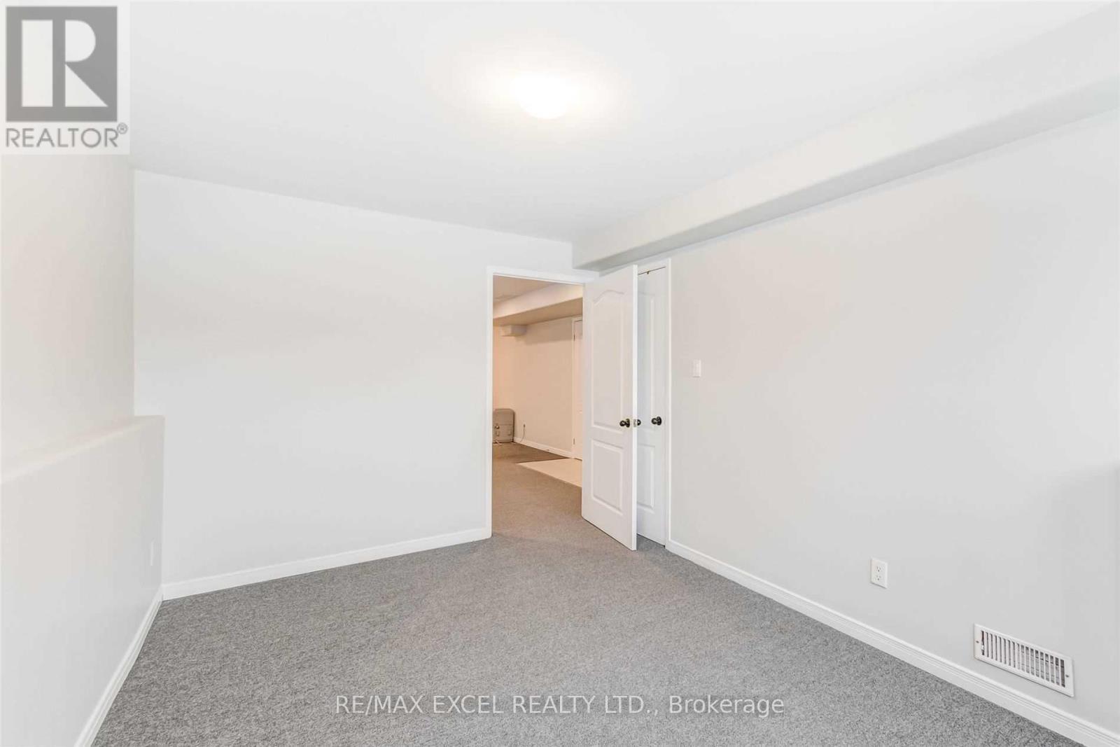 Main - 3 Sedgewood Way, Barrie, Ontario  L4N 0B9 - Photo 22 - S12384587