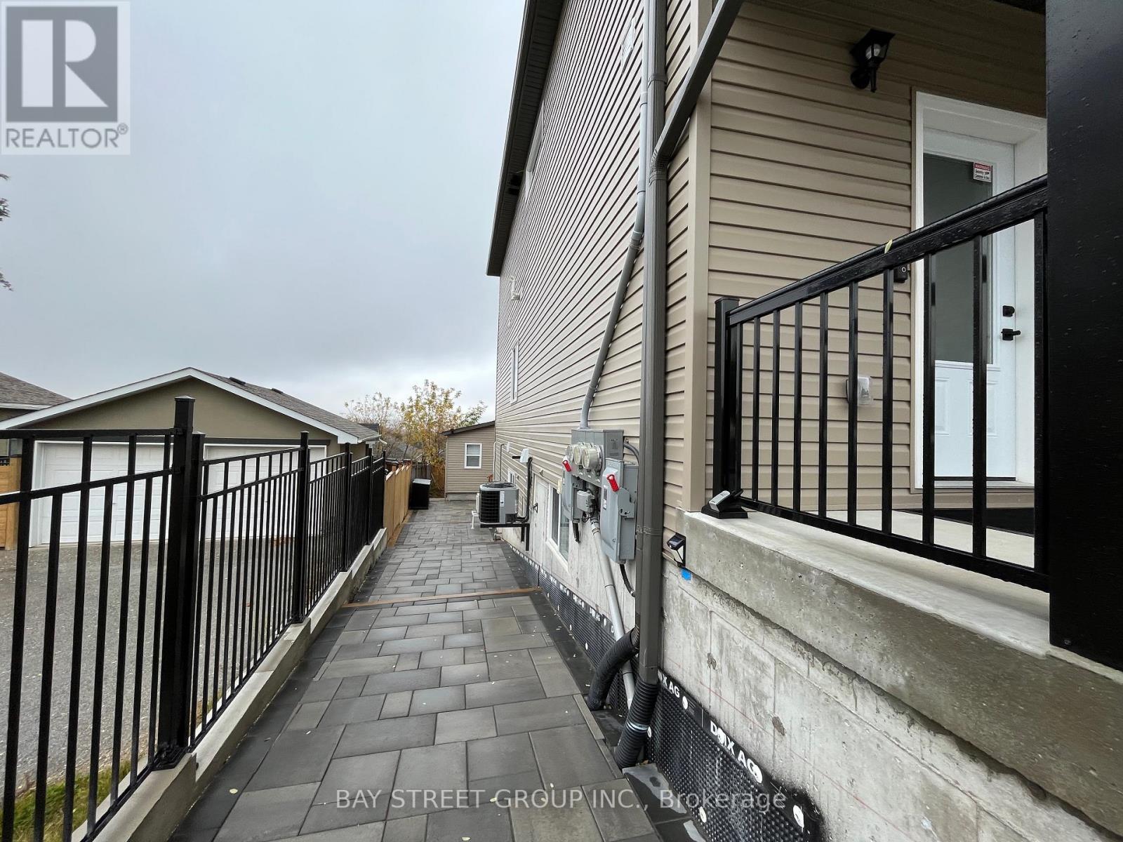 180 Ardagh (Lower) Road, Barrie, Ontario  L4N 3V6 - Photo 17 - S12384601