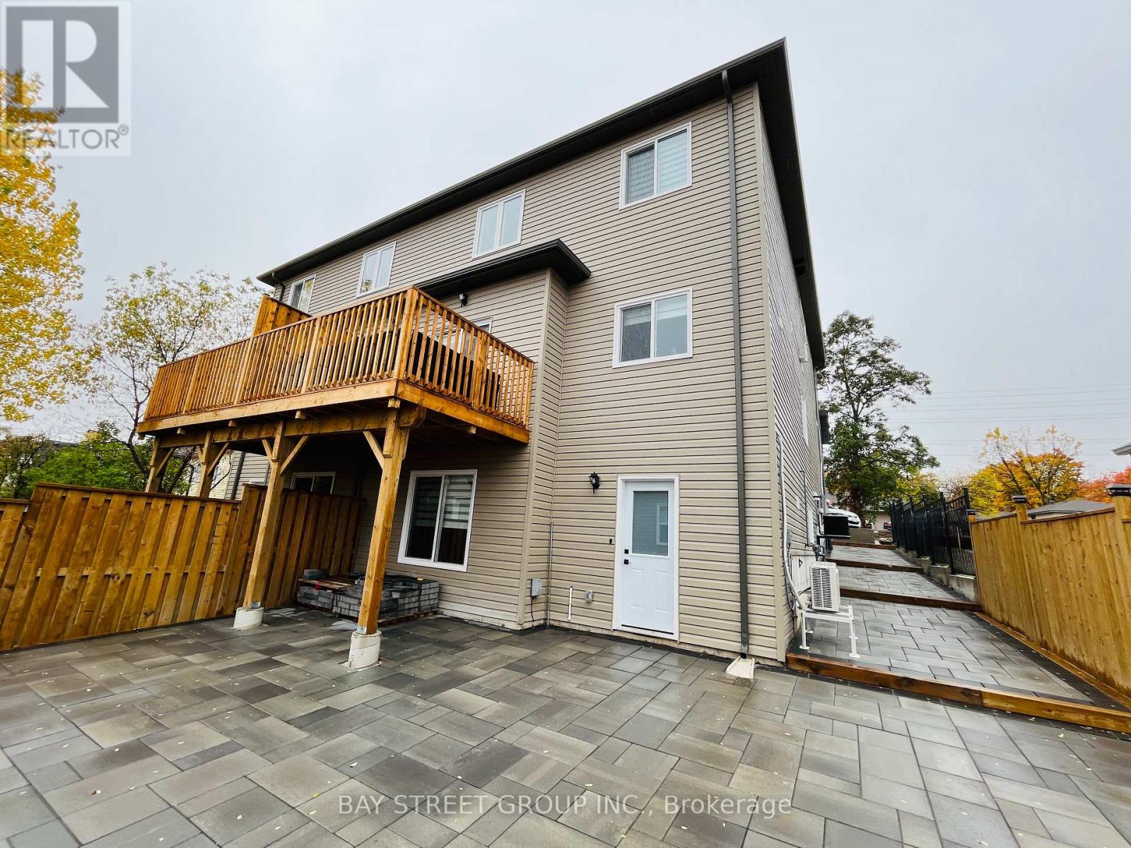 180 Ardagh (Lower) Road, Barrie, Ontario  L4N 3V6 - Photo 2 - S12384601