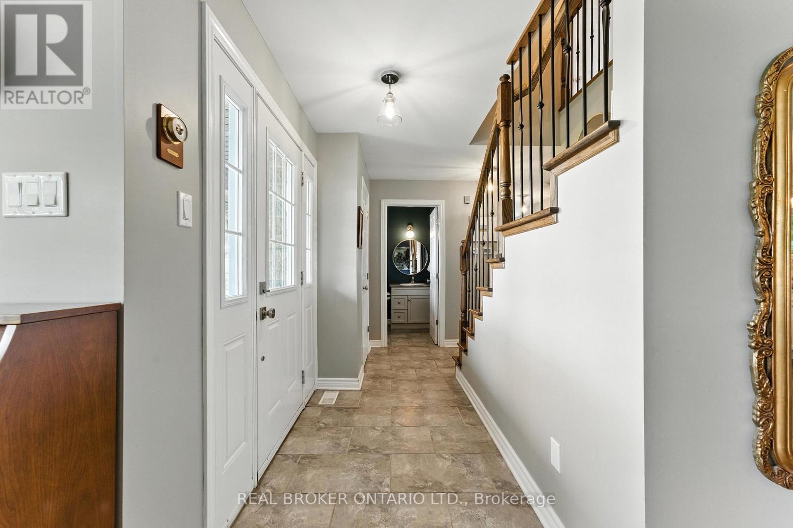 1768 Coleman Crescent, North Dundas, Ontario  K0E 1S0 - Photo 10 - X12384709