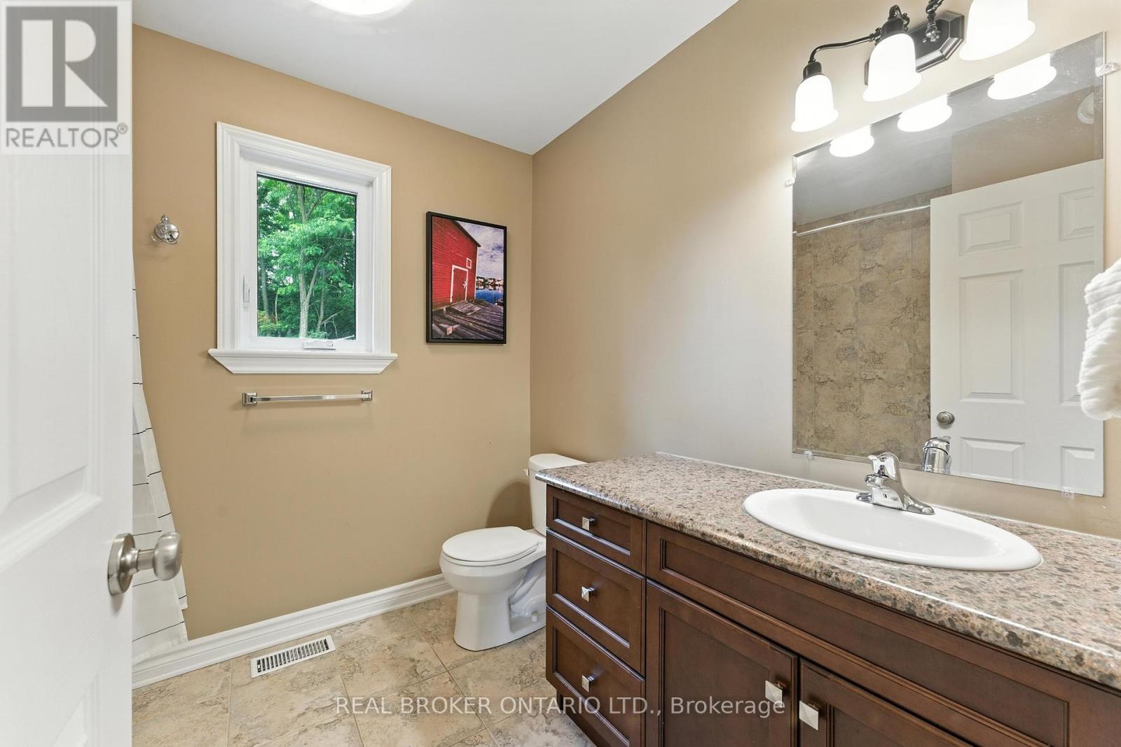 1768 Coleman Crescent, North Dundas, Ontario  K0E 1S0 - Photo 31 - X12384709