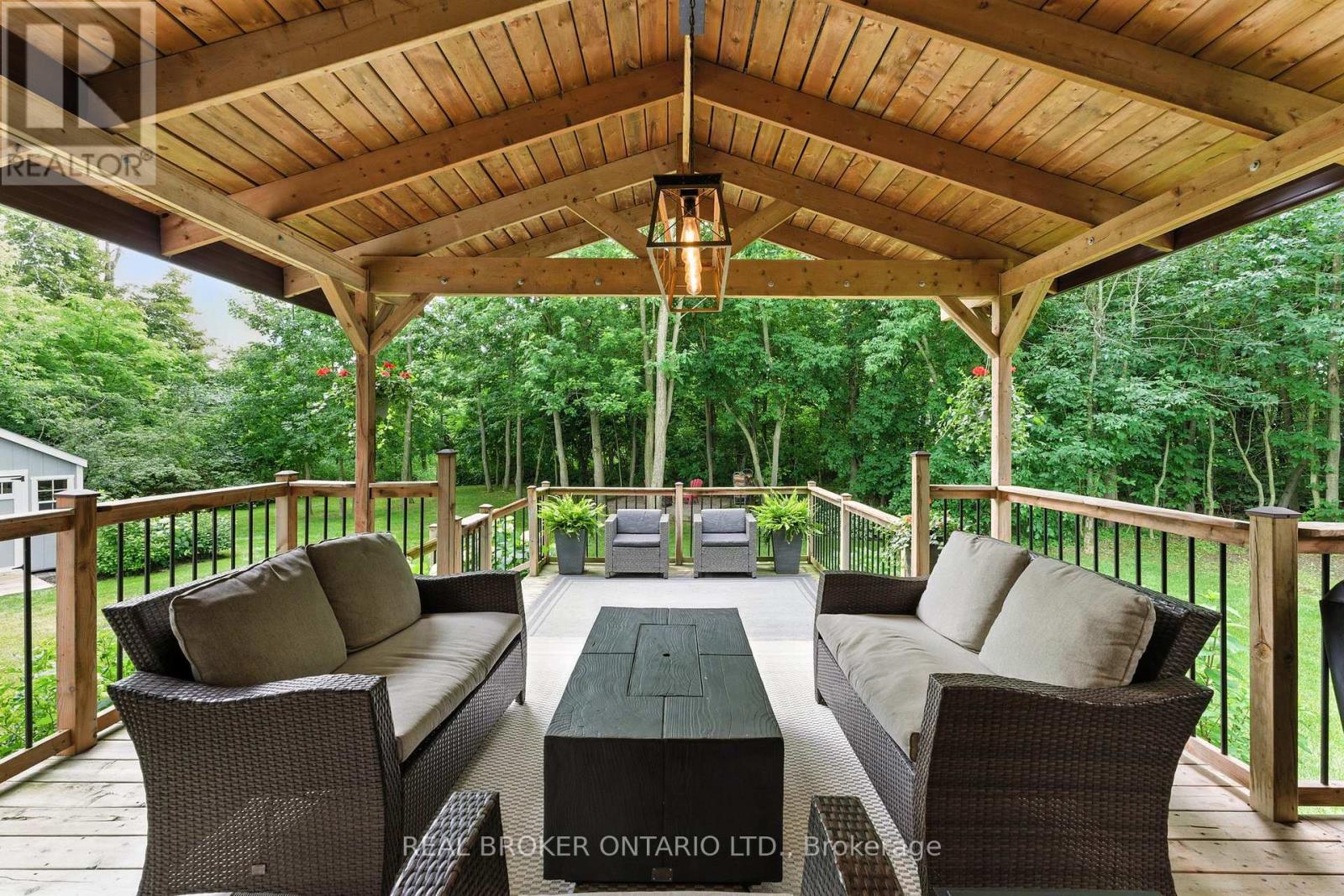 1768 Coleman Crescent, North Dundas, Ontario  K0E 1S0 - Photo 40 - X12384709