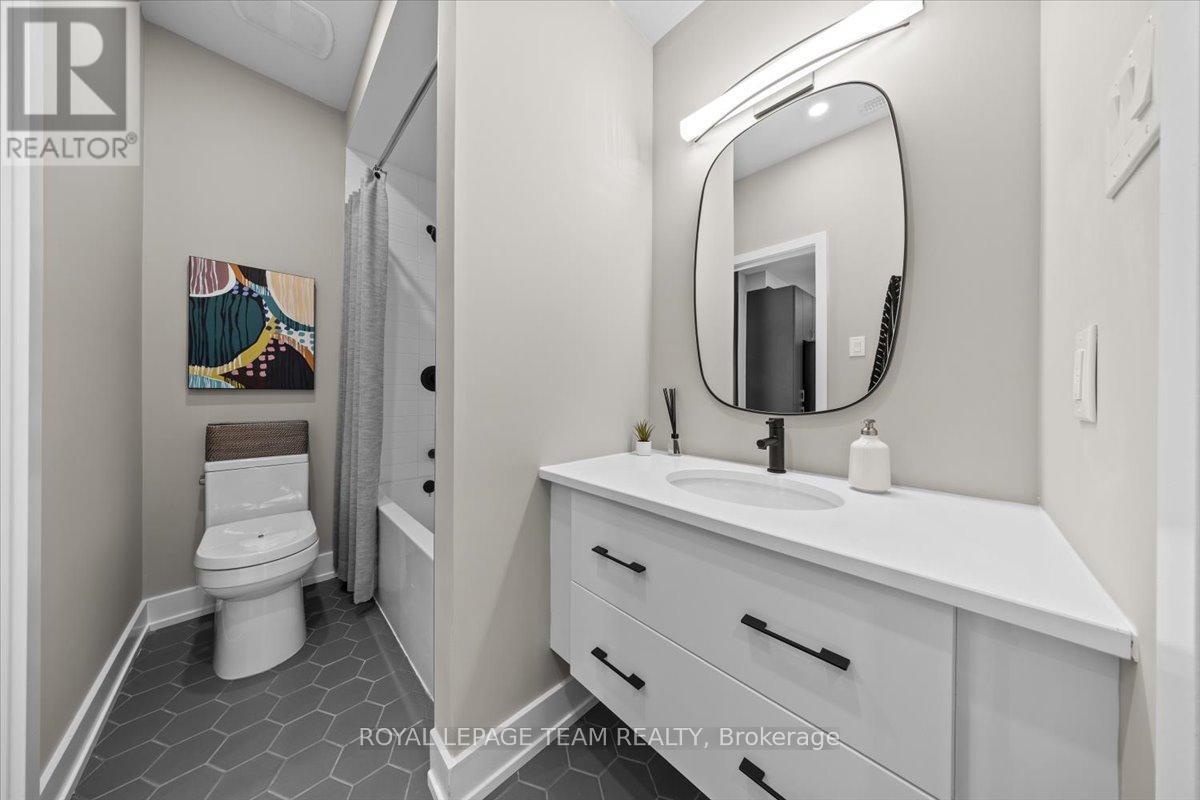 214 - 2370 Tenth Line Road, Ottawa, Ontario  K4A 5V1 - Photo 16 - X12384730