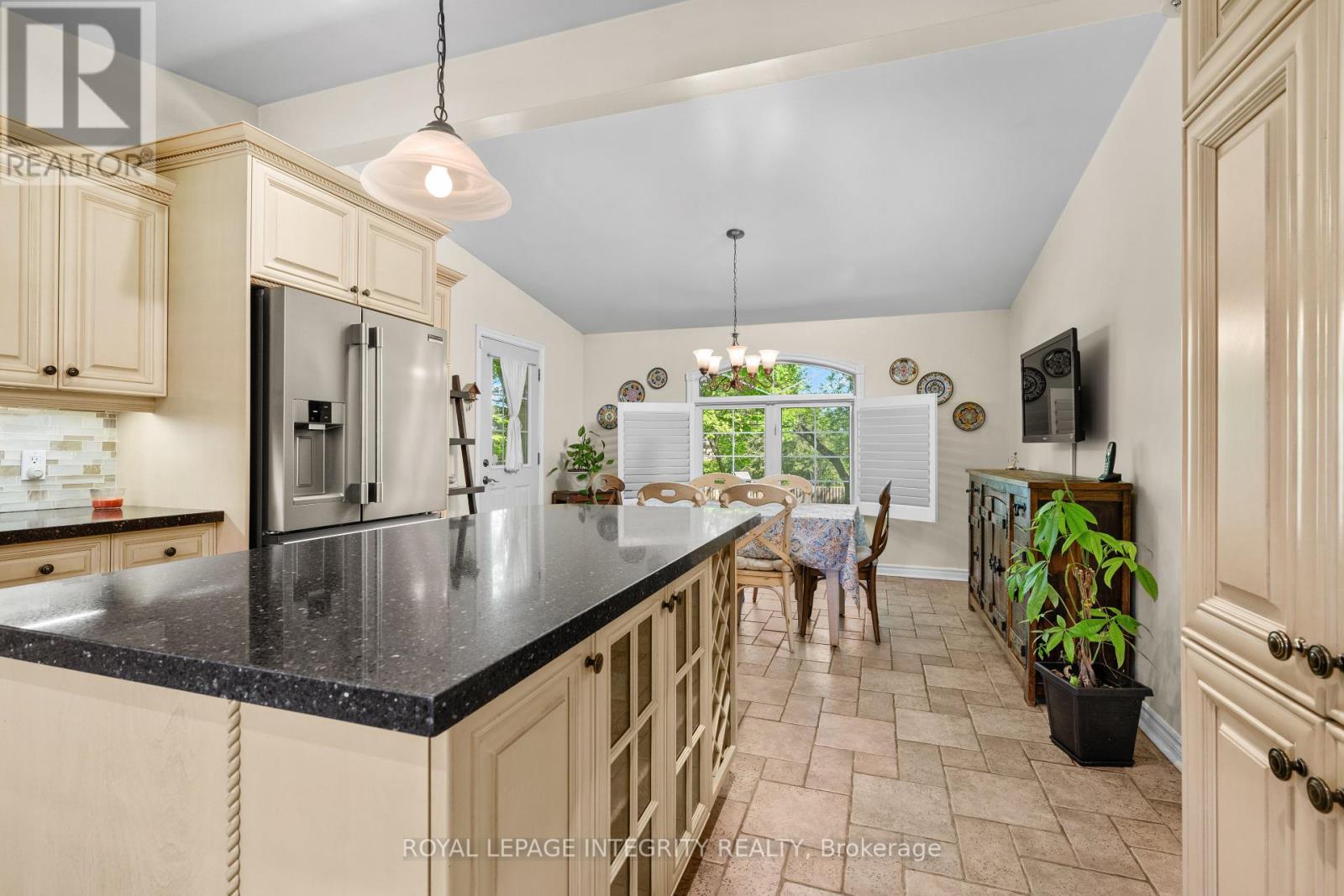 3 Briarcliffe Drive, Ottawa, Ontario  K1J 6E3 - Photo 21 - X12384758