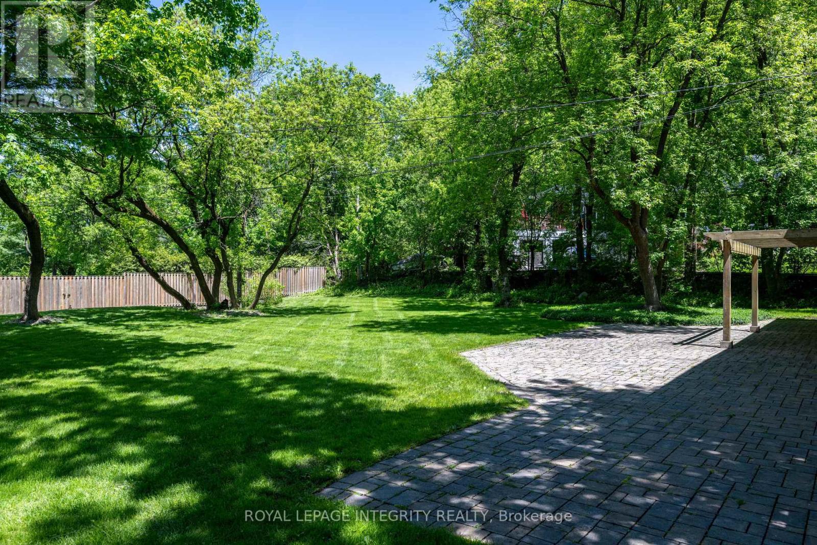 3 Briarcliffe Drive, Ottawa, Ontario  K1J 6E3 - Photo 46 - X12384758