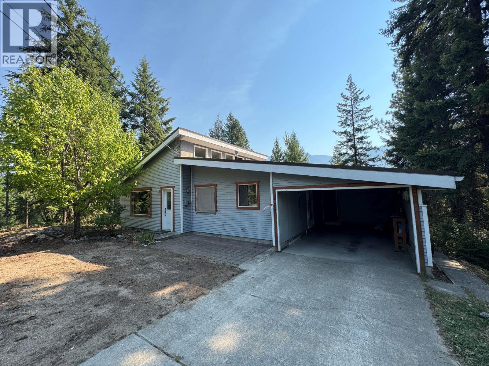 102 Chase Road, christina lake, British Columbia