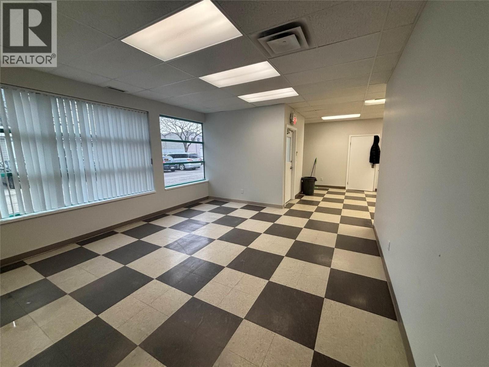 1715 Dickson Avenue Unit# 140, Kelowna, British Columbia