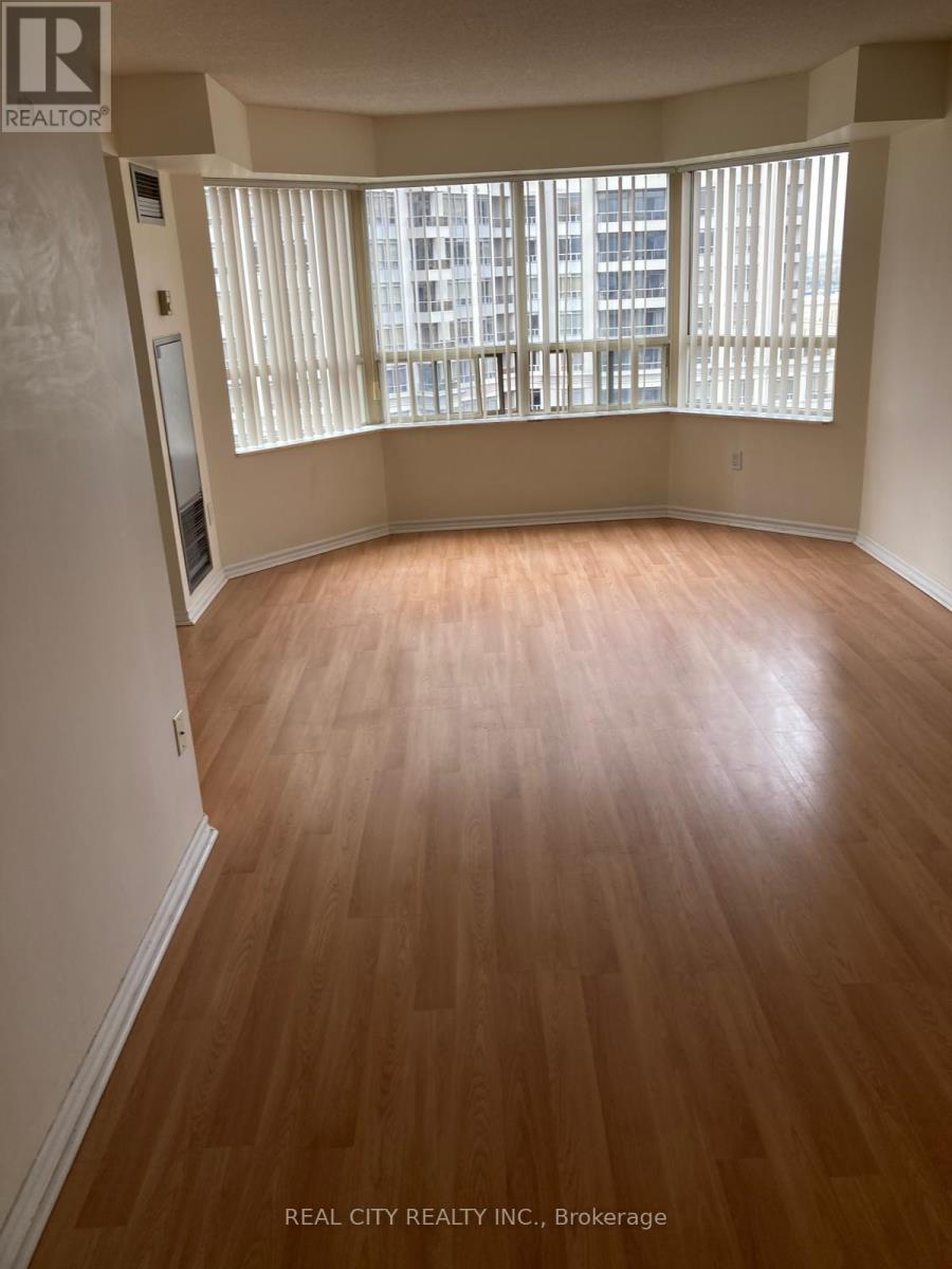 #2008 - 325 Webb Drive, Mississauga, Ontario  L5B 3Z9 - Photo 7 - W12384582