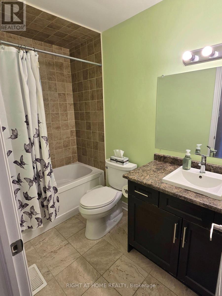 2441 Coho Way, Oakville, Ontario  L6M 0G7 - Photo 19 - W12384640