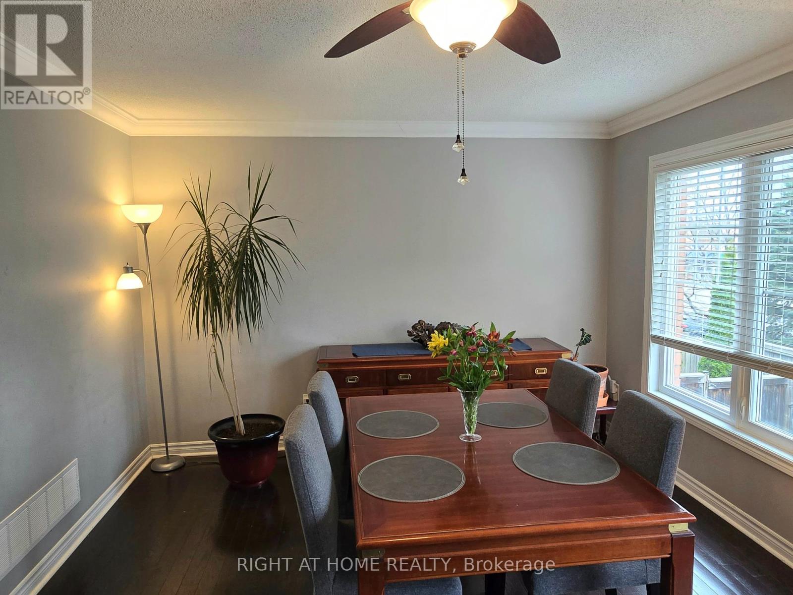 2441 Coho Way, Oakville, Ontario  L6M 0G7 - Photo 6 - W12384640