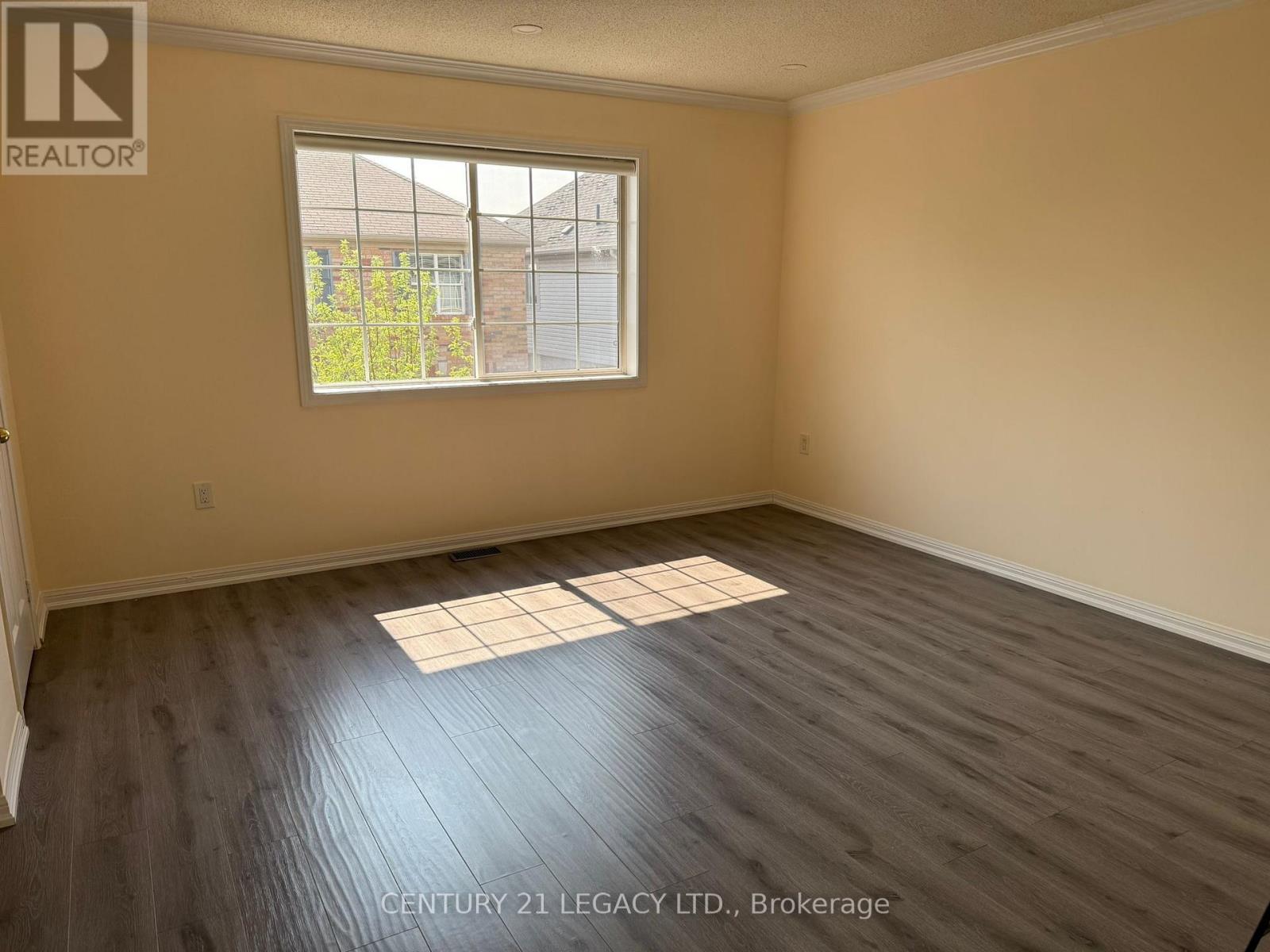 190 Owlridge Drive, Brampton, Ontario  L6X 0M8 - Photo 6 - W12384700