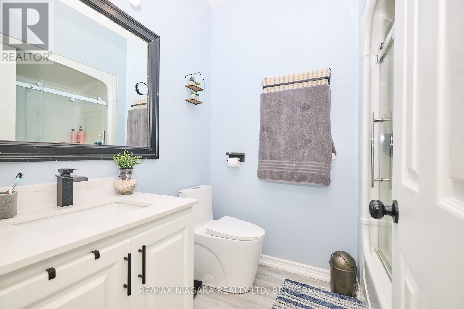 637 Carl Road, Welland, Ontario  L0S 1K0 - Photo 19 - X12384718