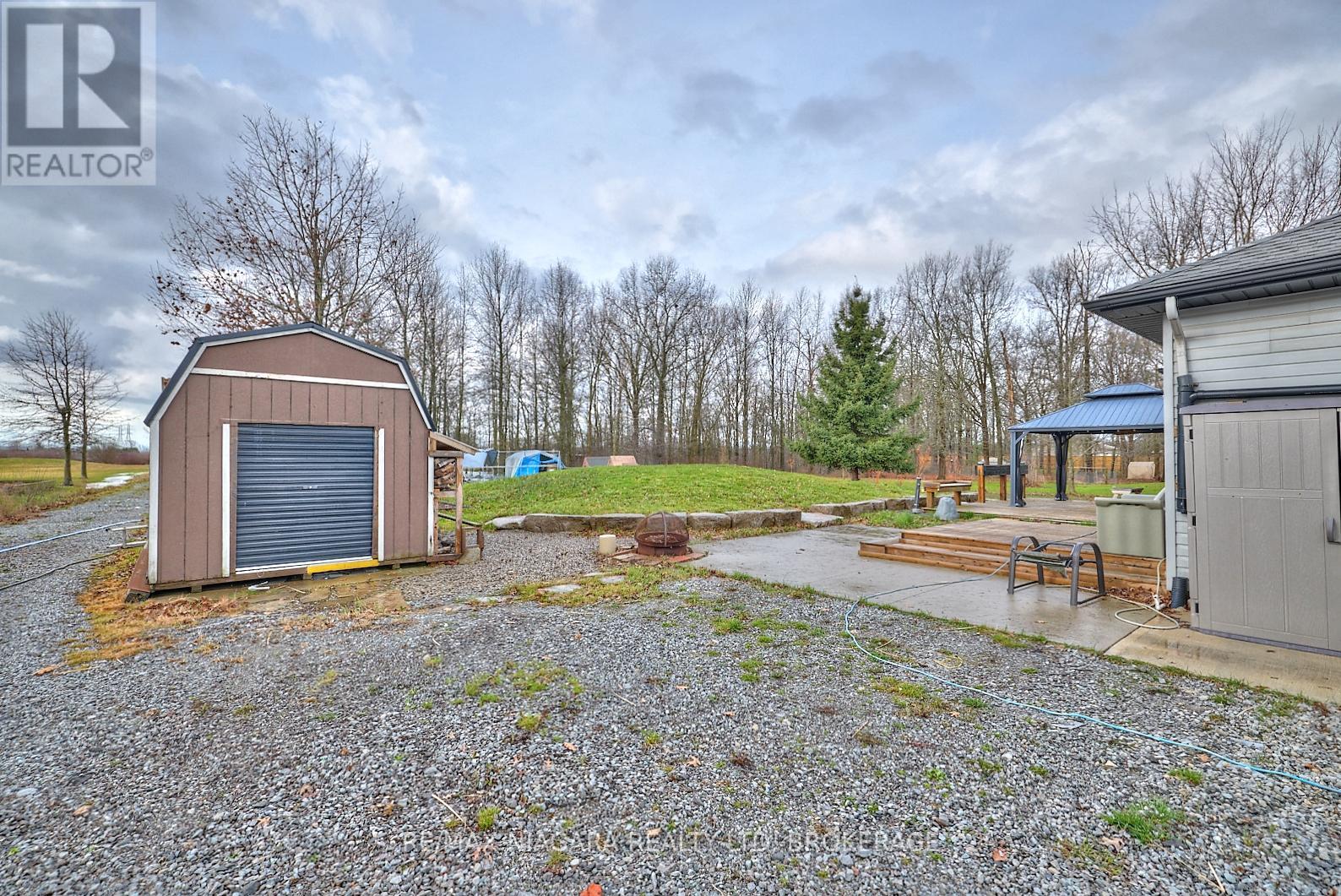 637 Carl Road, Welland, Ontario  L0S 1K0 - Photo 32 - X12384718