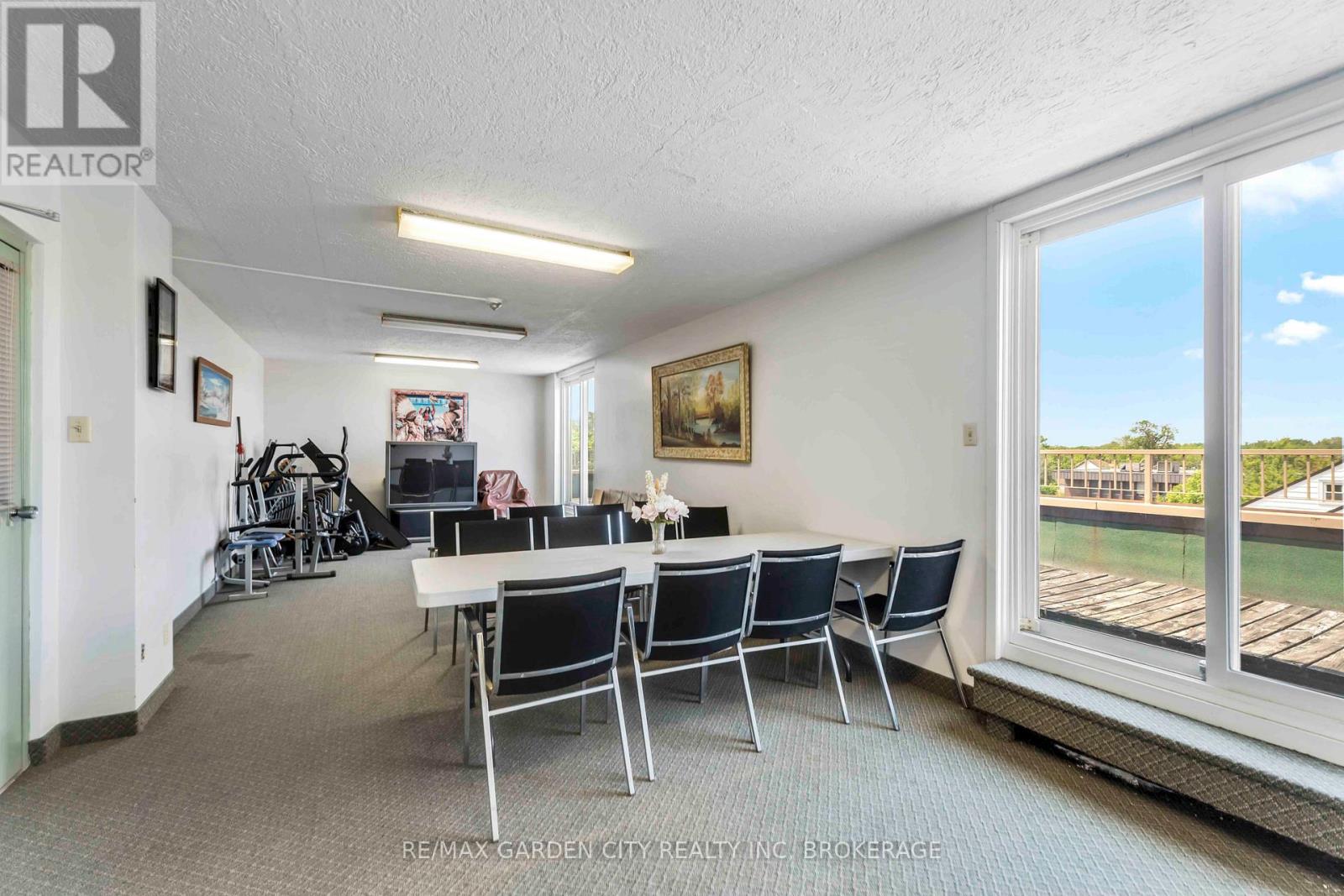 202 - 4692 Crysler Avenue, Niagara Falls, Ontario L2E 3V8 - Photo 25 - X12384741