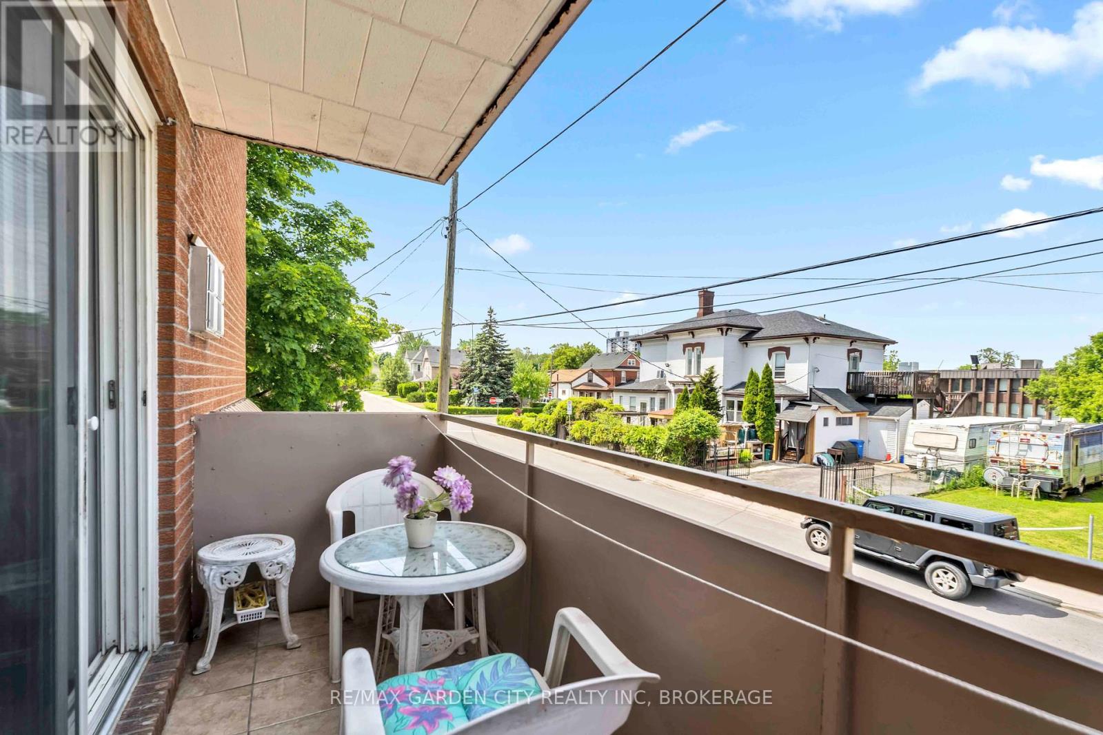 202 - 4692 Crysler Avenue, Niagara Falls, Ontario L2E 3V8 - Photo 28 - X12384741