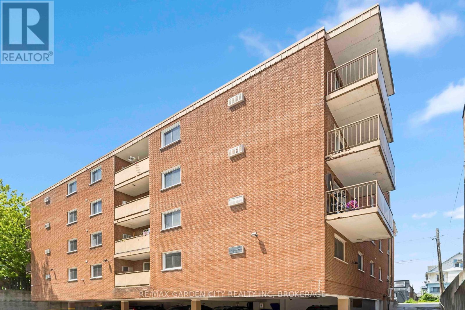 202 - 4692 Crysler Avenue, Niagara Falls, Ontario L2E 3V8 - Photo 29 - X12384741