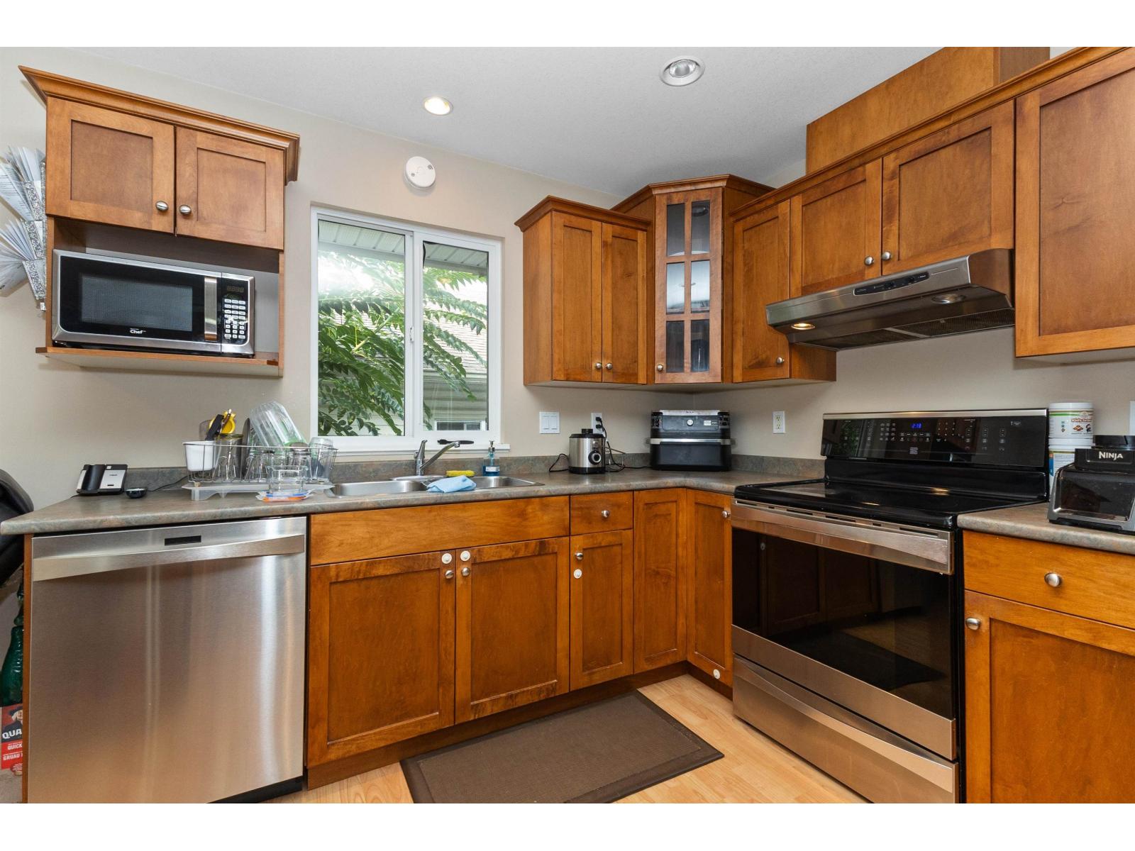 34463 Lariat Place, Abbotsford, British Columbia  V2S 8N1 - Photo 7 - R3043184