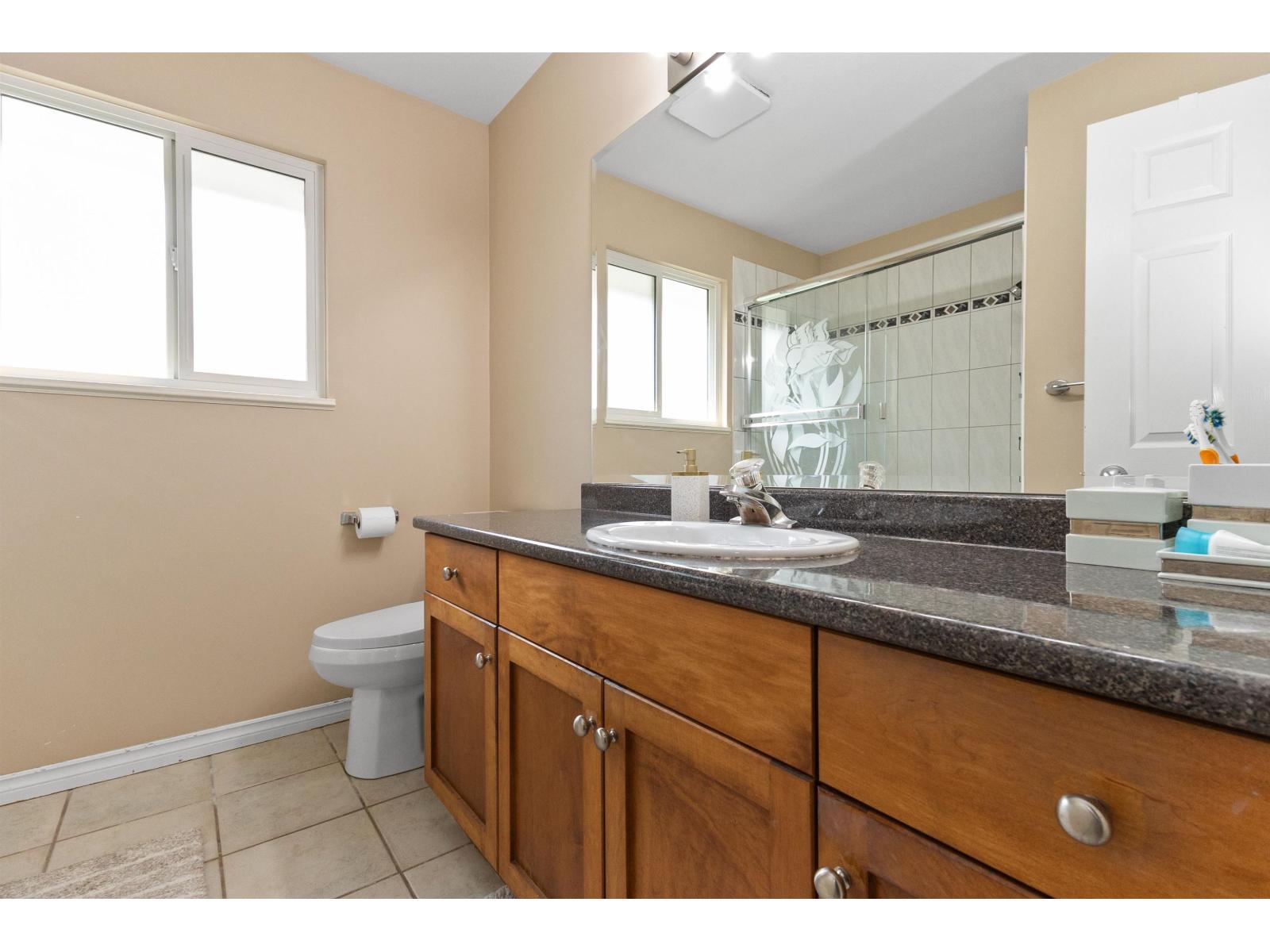 34463 Lariat Place, Abbotsford, British Columbia  V2S 8N1 - Photo 14 - R3043184