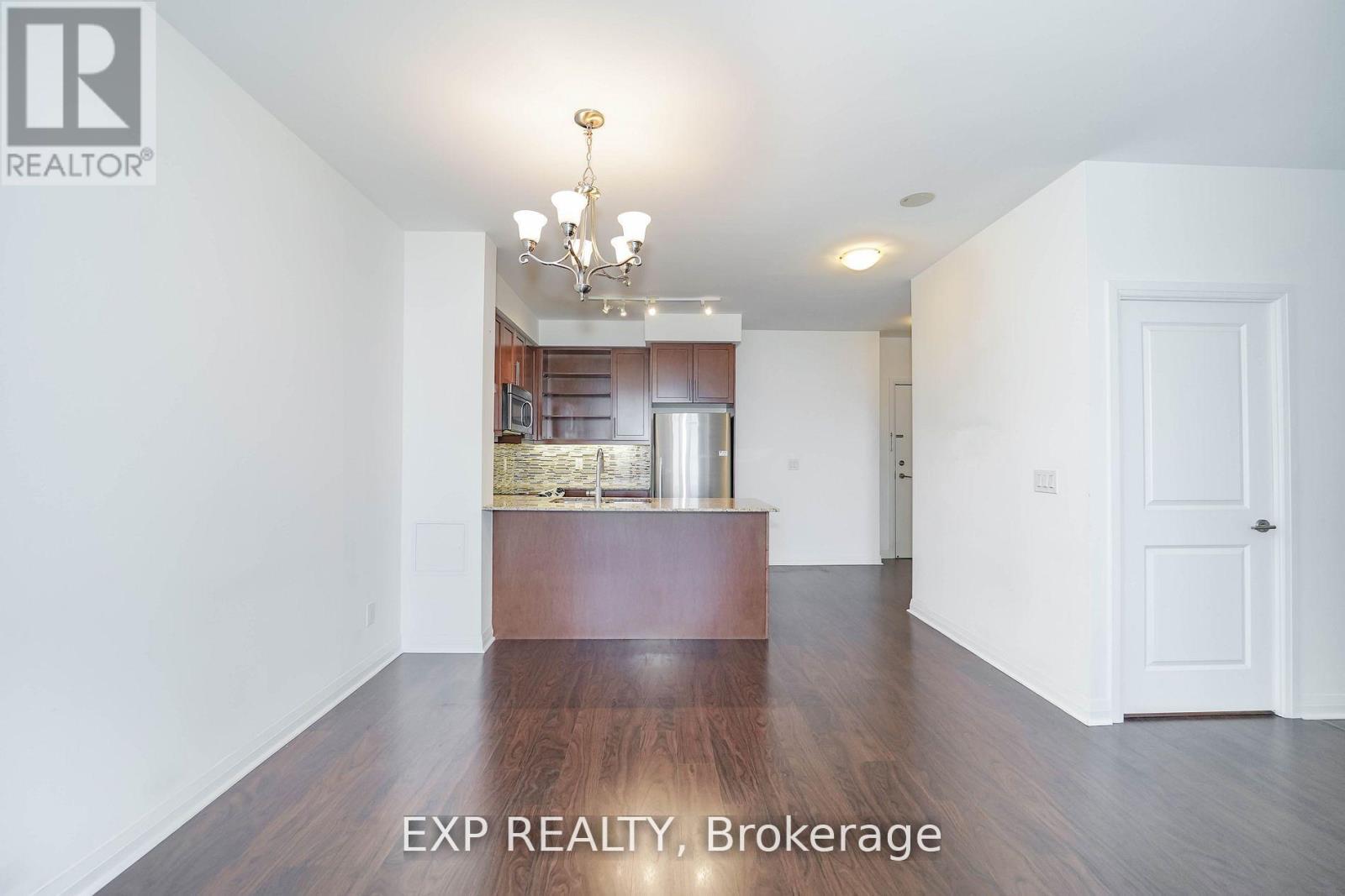 1011 - 55 Oneida Crescent, Richmond Hill (Langstaff), Ontario  L4B 0E8 - Photo 10 - N12364687