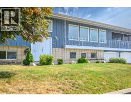 3007 13 Street East Hill