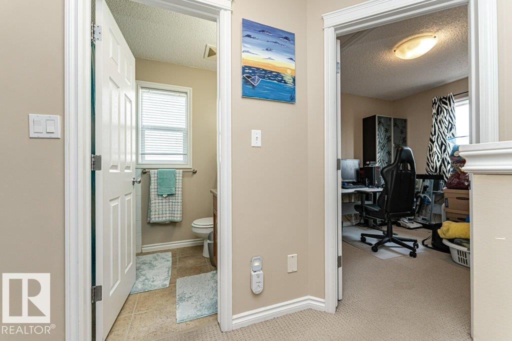 140 Westwood Ln, Fort Saskatchewan, Alberta  T8L 4N7 - Photo 29 - E4456377