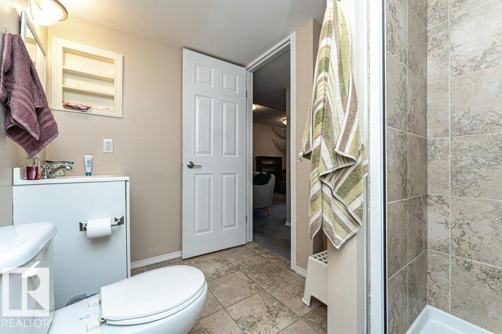 140 Westwood Ln, Fort Saskatchewan, Alberta  T8L 4N7 - Photo 39 - E4456377