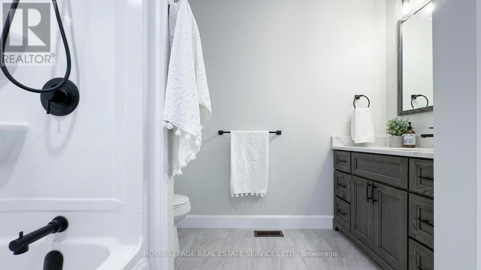 139 Shearwater Trail, Goderich, Ontario  N7A 0C7 - Photo 33 - X12384598