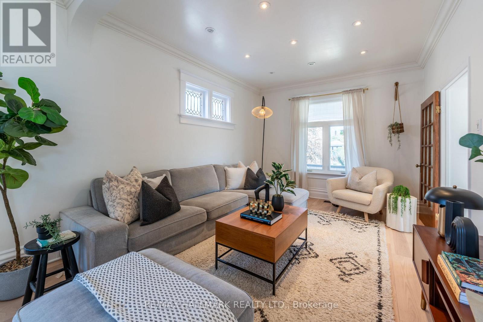 120 Cameron Street N, Kitchener, Ontario  N2H 3A7 - Photo 10 - X12384618