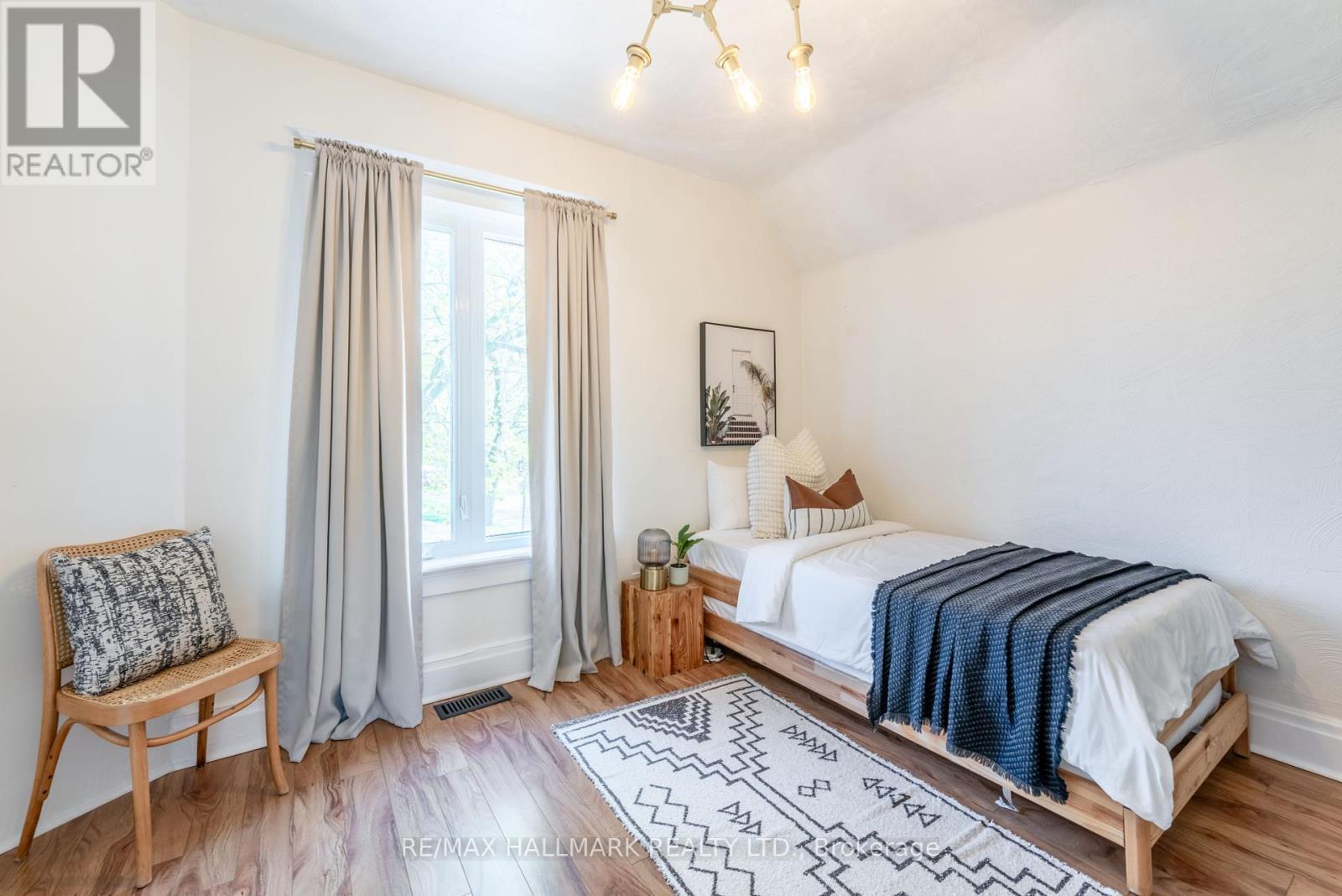 120 Cameron Street N, Kitchener, Ontario  N2H 3A7 - Photo 25 - X12384618