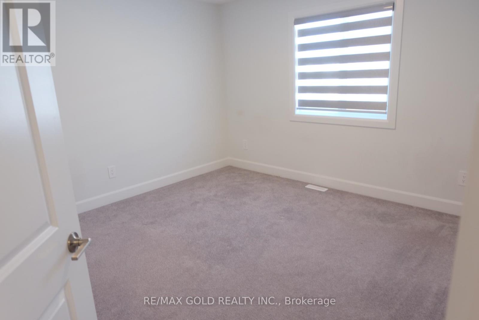 203 Byers Street, London South, Ontario  N6L 1K3 - Photo 18 - X12383236