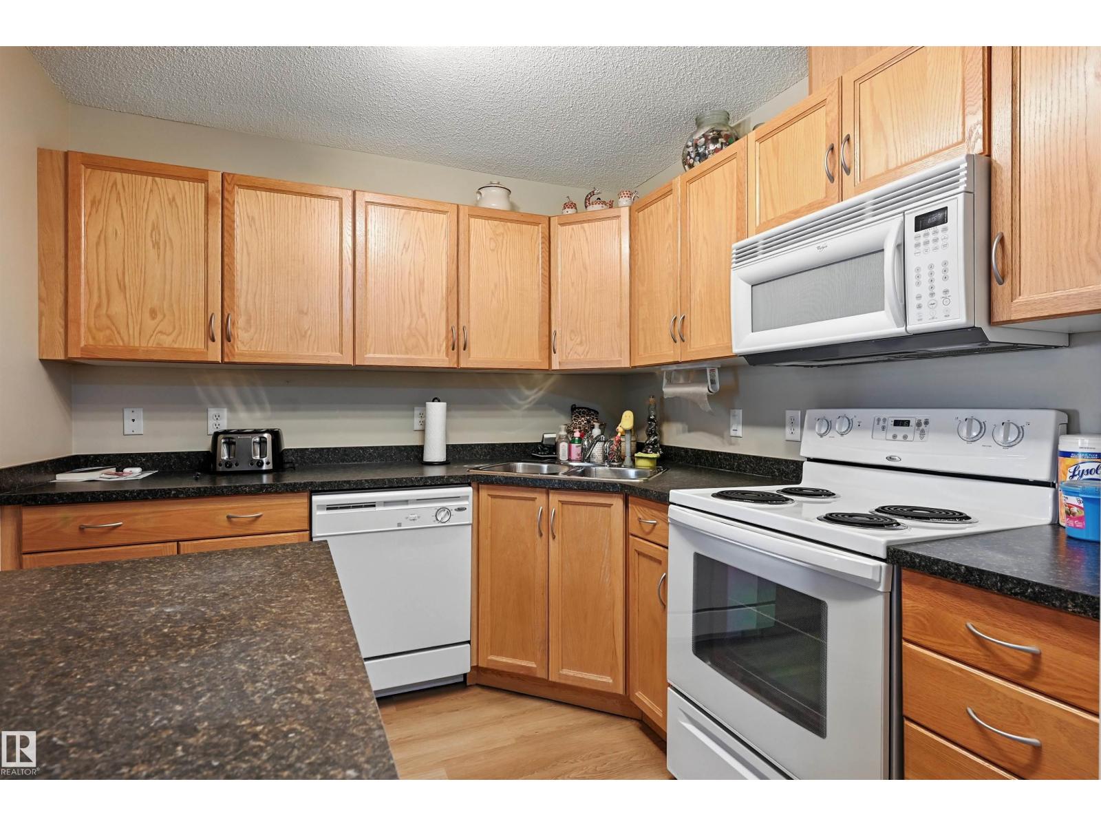 #108 17407 99 Av Nw, Edmonton, Alberta  T5T 0W7 - Photo 6 - E4456378