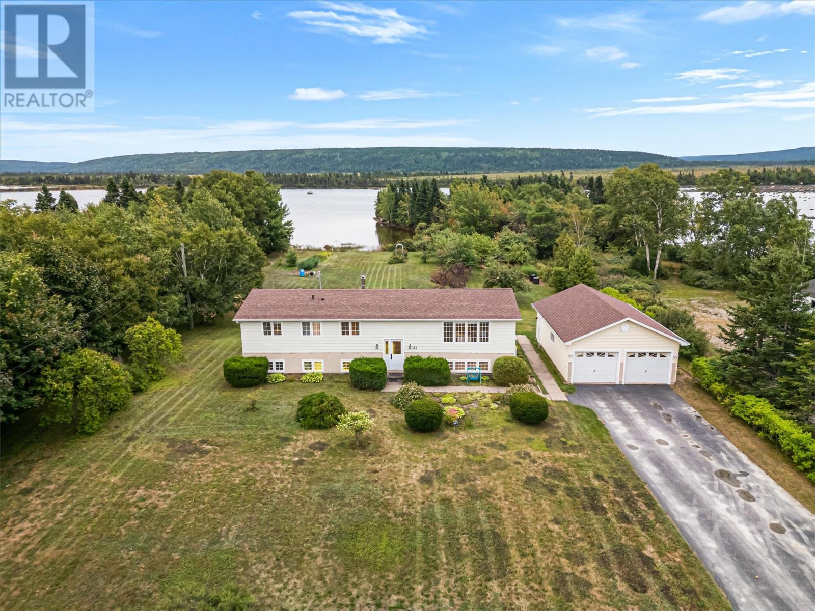 32 Pioneer Street, Gambo, Newfoundland & Labrador  A0G 2E0 - Photo 44 - 1290068