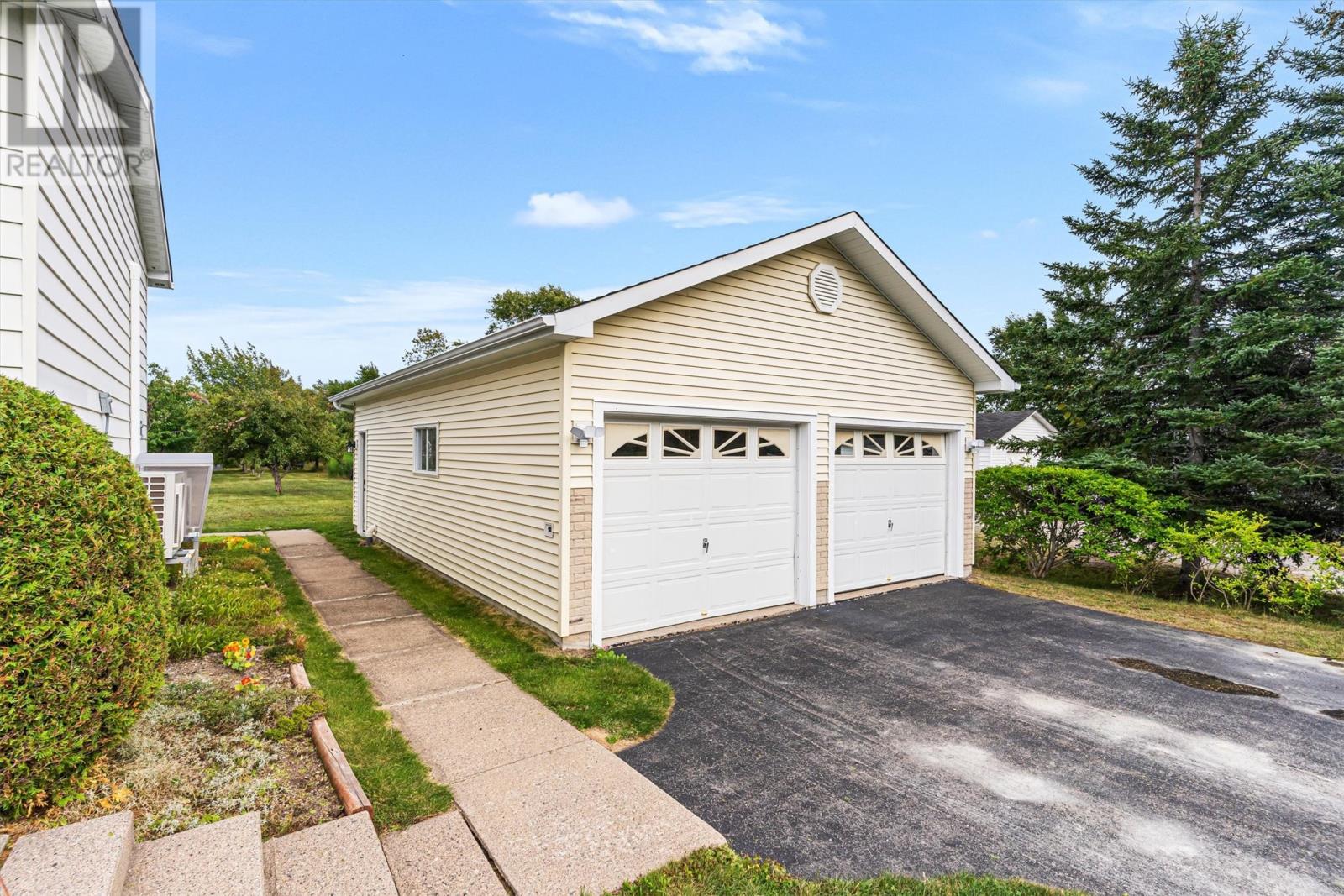 32 Pioneer Street, Gambo, Newfoundland & Labrador  A0G 2E0 - Photo 6 - 1290068