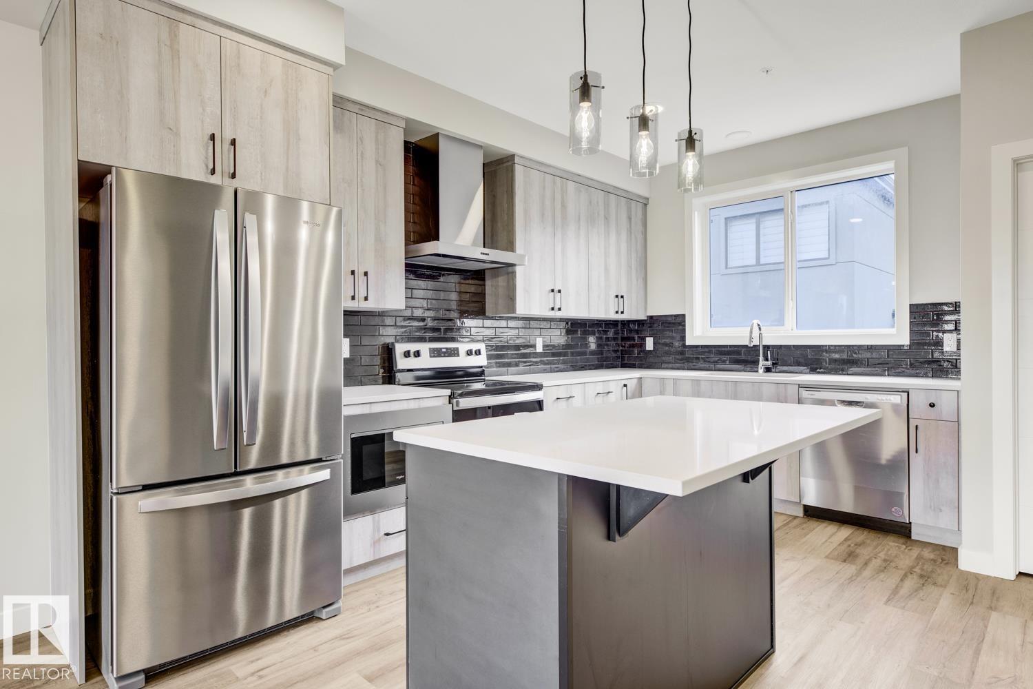 8063 Cedric Mah Rd Nw, Edmonton, Alberta  T5G 2R6 - Photo 3 - E4456340