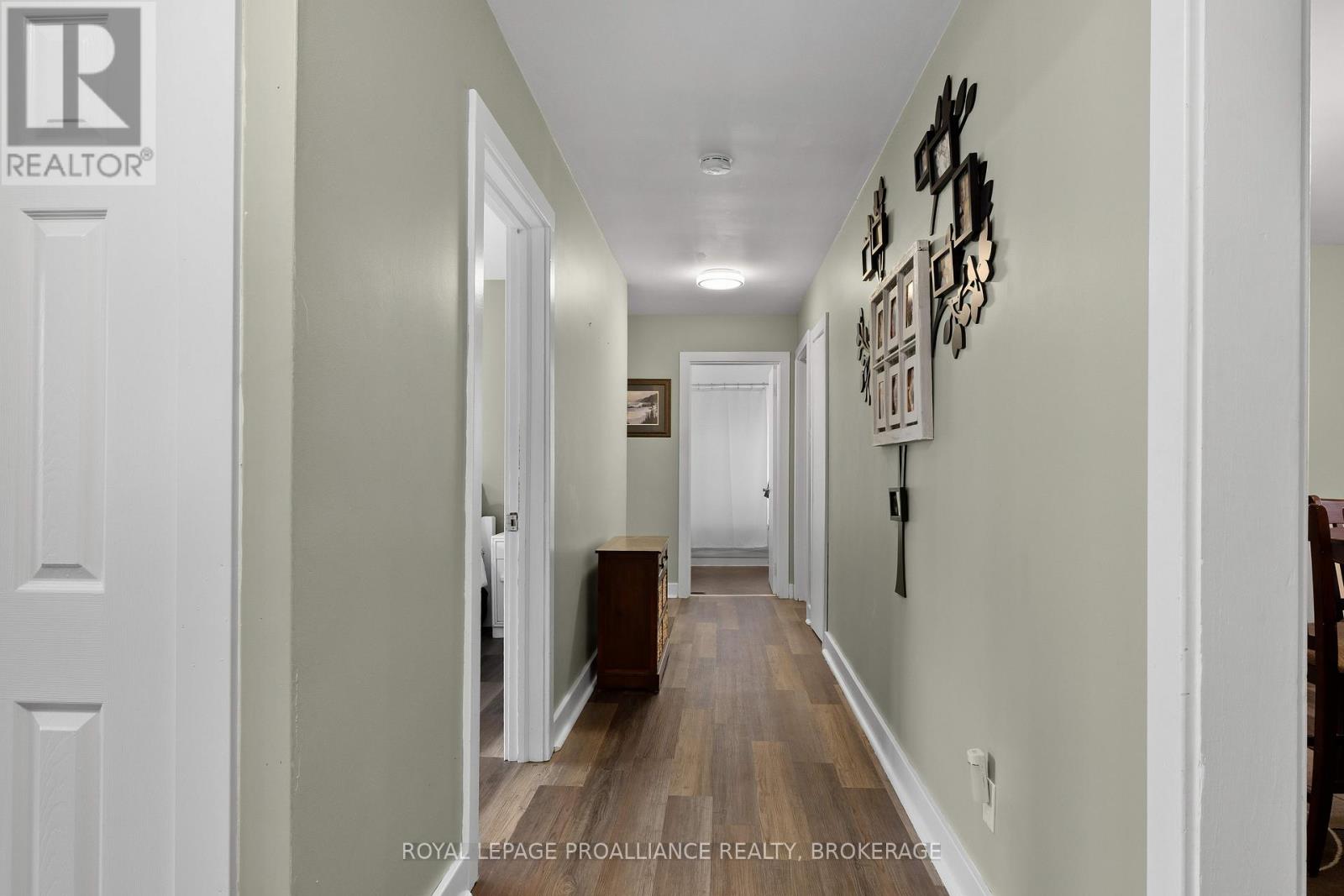 145 Bridge Street W, Greater Napanee, Ontario  K7R 2E1 - Photo 16 - X12384808