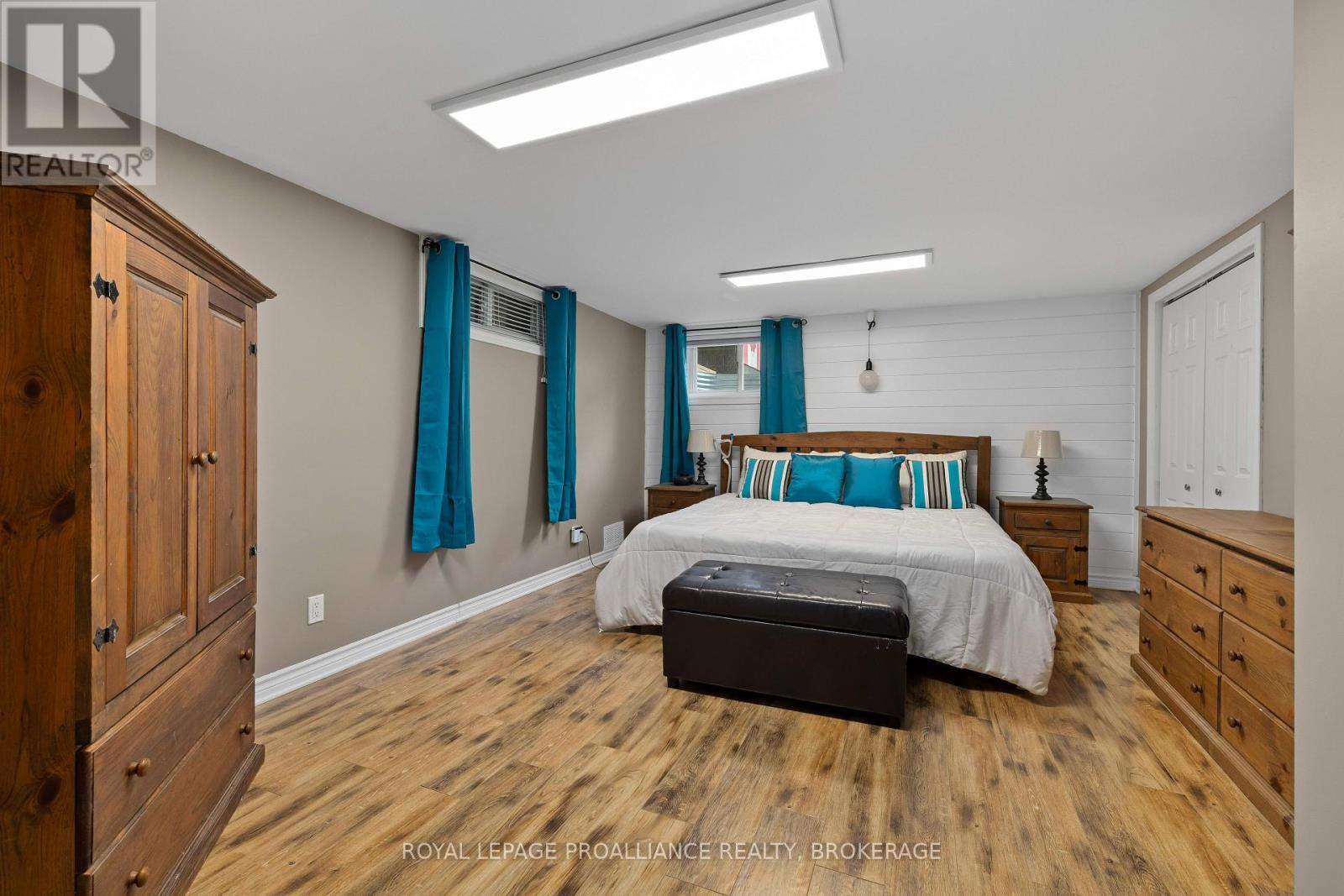 145 Bridge Street W, Greater Napanee, Ontario  K7R 2E1 - Photo 30 - X12384808