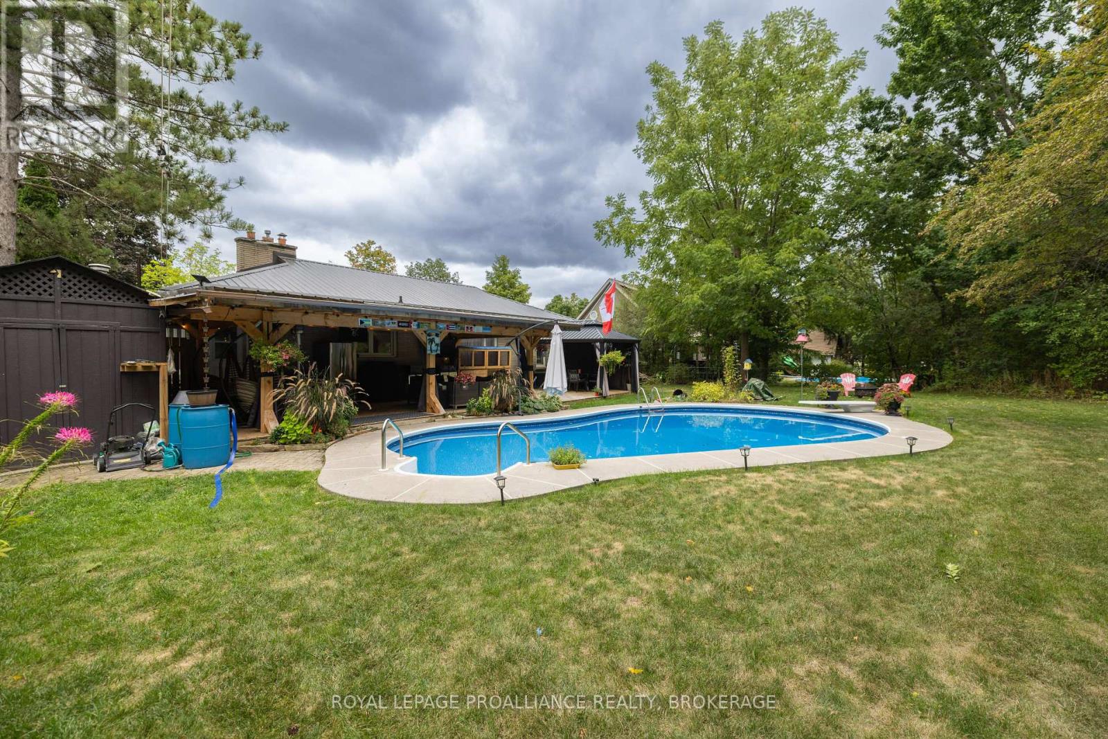 145 Bridge Street W, Greater Napanee, Ontario  K7R 2E1 - Photo 36 - X12384808