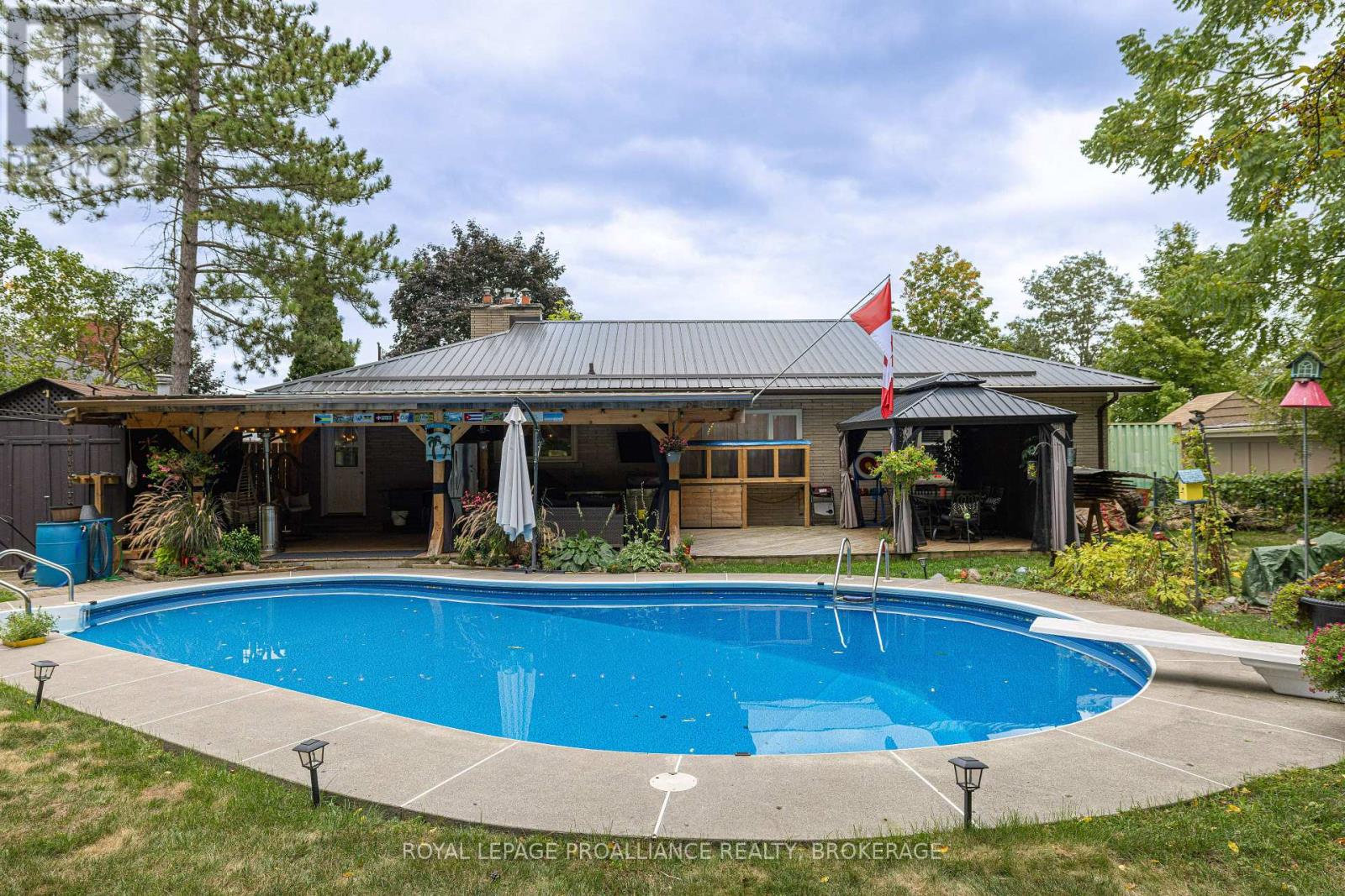 145 Bridge Street W, Greater Napanee, Ontario  K7R 2E1 - Photo 37 - X12384808