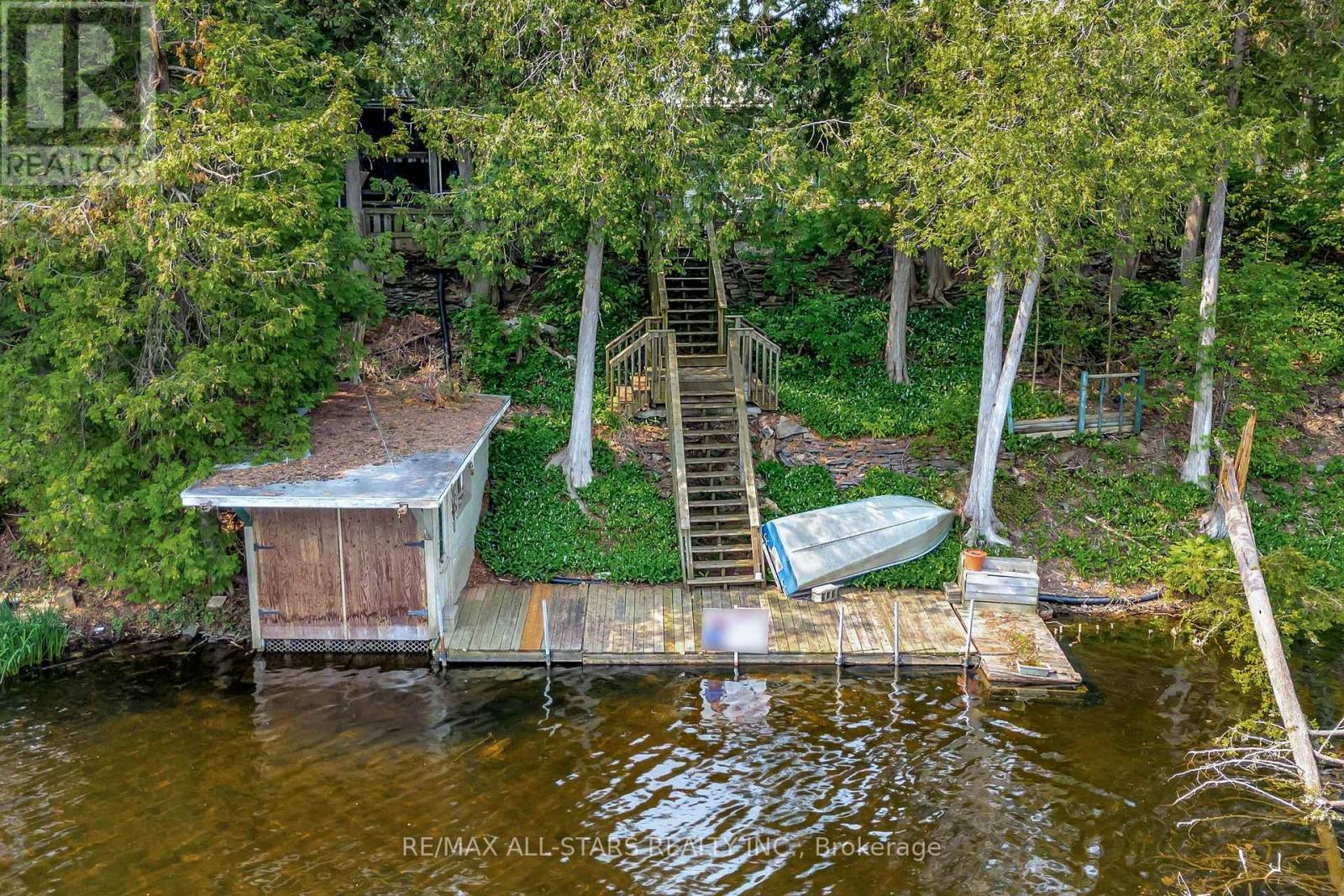 14 Wychwood Drive E, Kawartha Lakes (Fenelon Falls), Ontario  K0M 1N0 - Photo 6 - X12384885