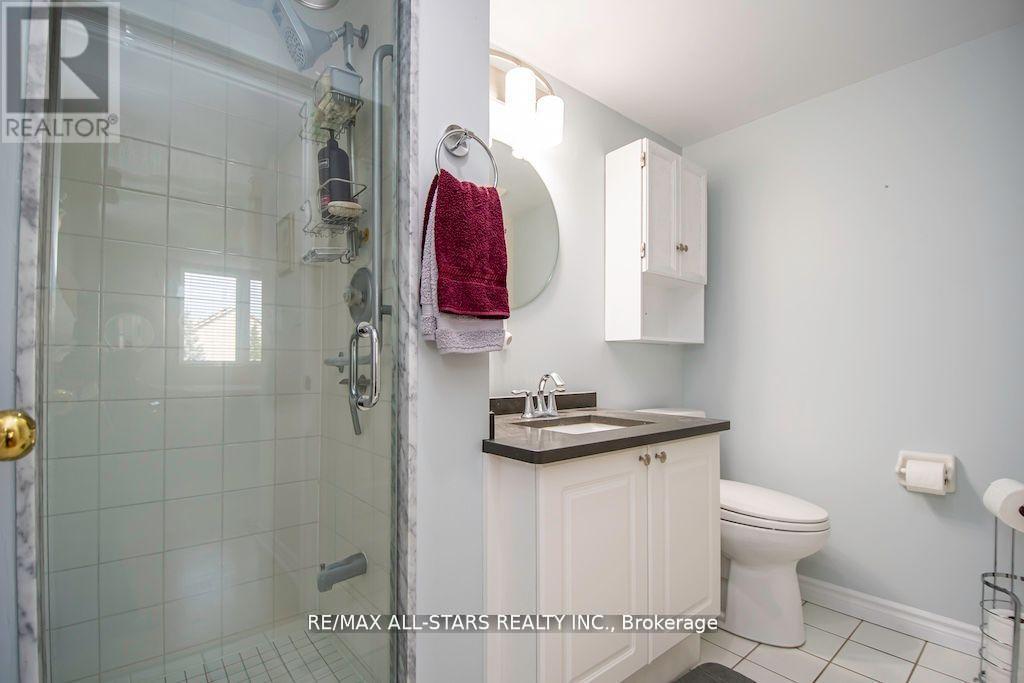 305 - 51 Rivermill Boulevard, Kawartha Lakes, Ontario  K9V 6E8 - Photo 13 - X12384929