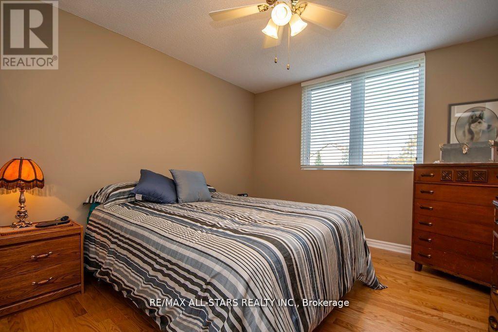 305 - 51 Rivermill Boulevard, Kawartha Lakes, Ontario  K9V 6E8 - Photo 17 - X12384929