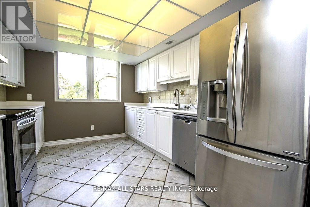 305 - 51 Rivermill Boulevard, Kawartha Lakes, Ontario  K9V 6E8 - Photo 8 - X12384929