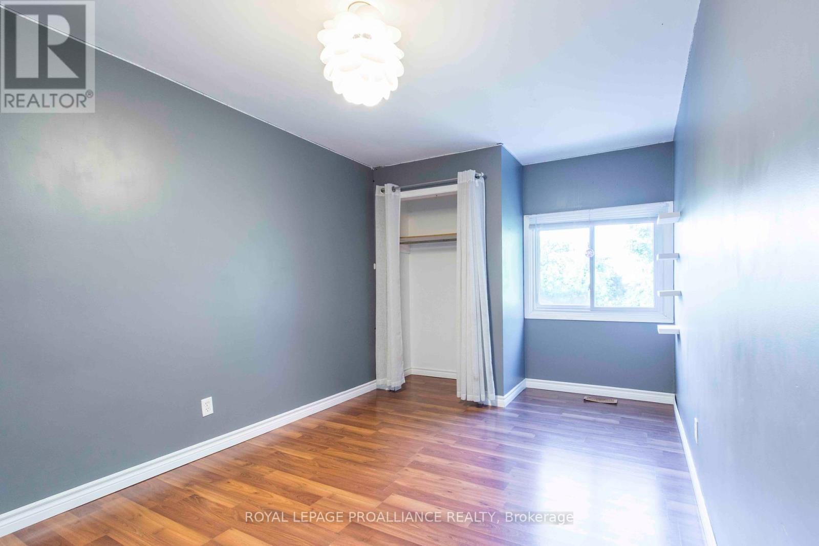 23 Anna Court, Quinte West, Ontario  K8V 5Y4 - Photo 15 - X12384956