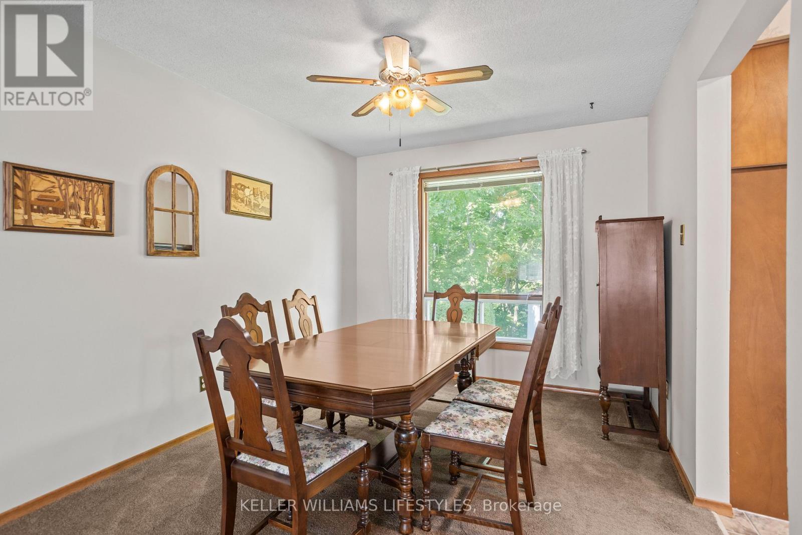 195 Queen Street, North Middlesex (Ailsa Craig), Ontario  N0M 1A0 - Photo 11 - X12384805