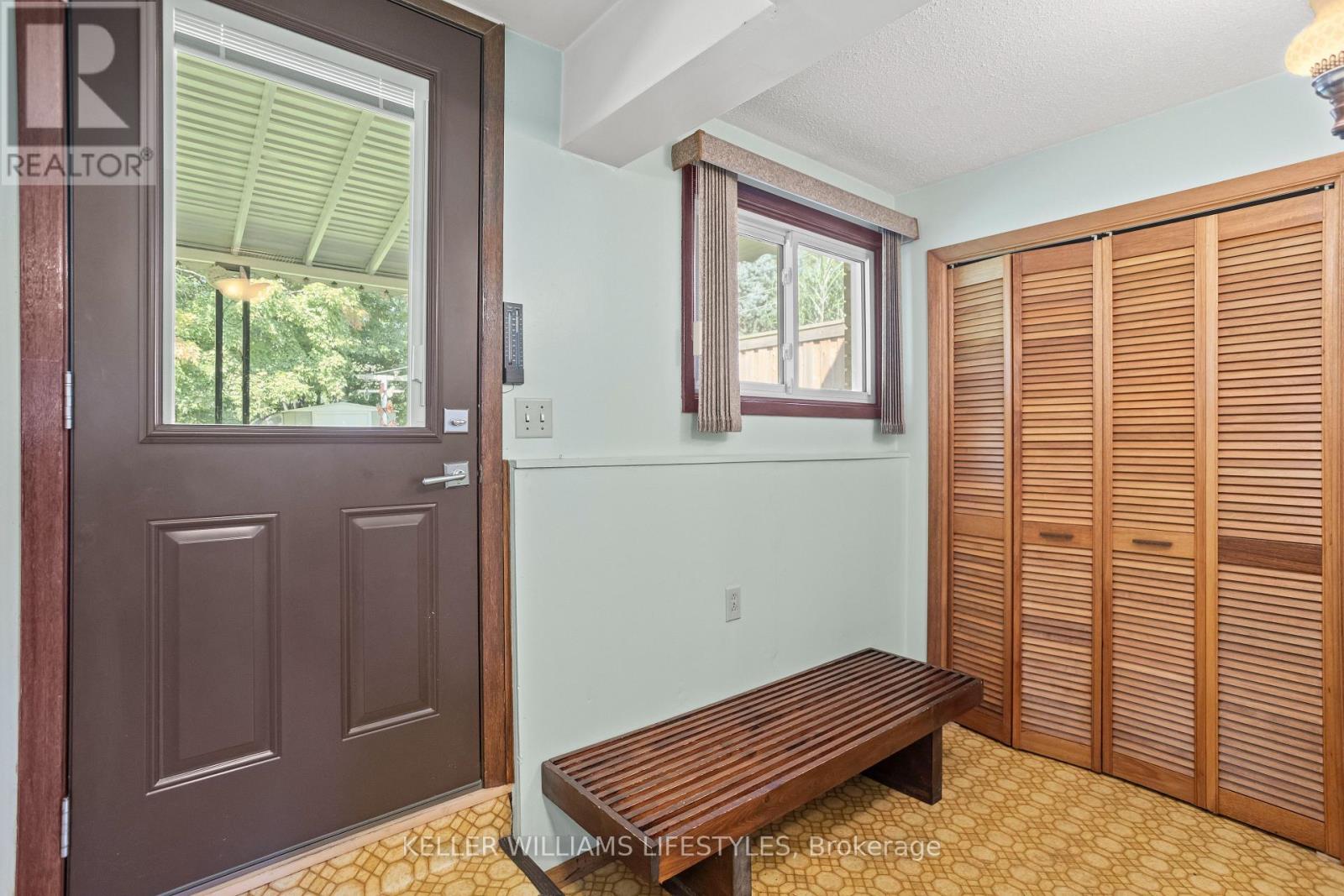 195 Queen Street, North Middlesex (Ailsa Craig), Ontario  N0M 1A0 - Photo 26 - X12384805