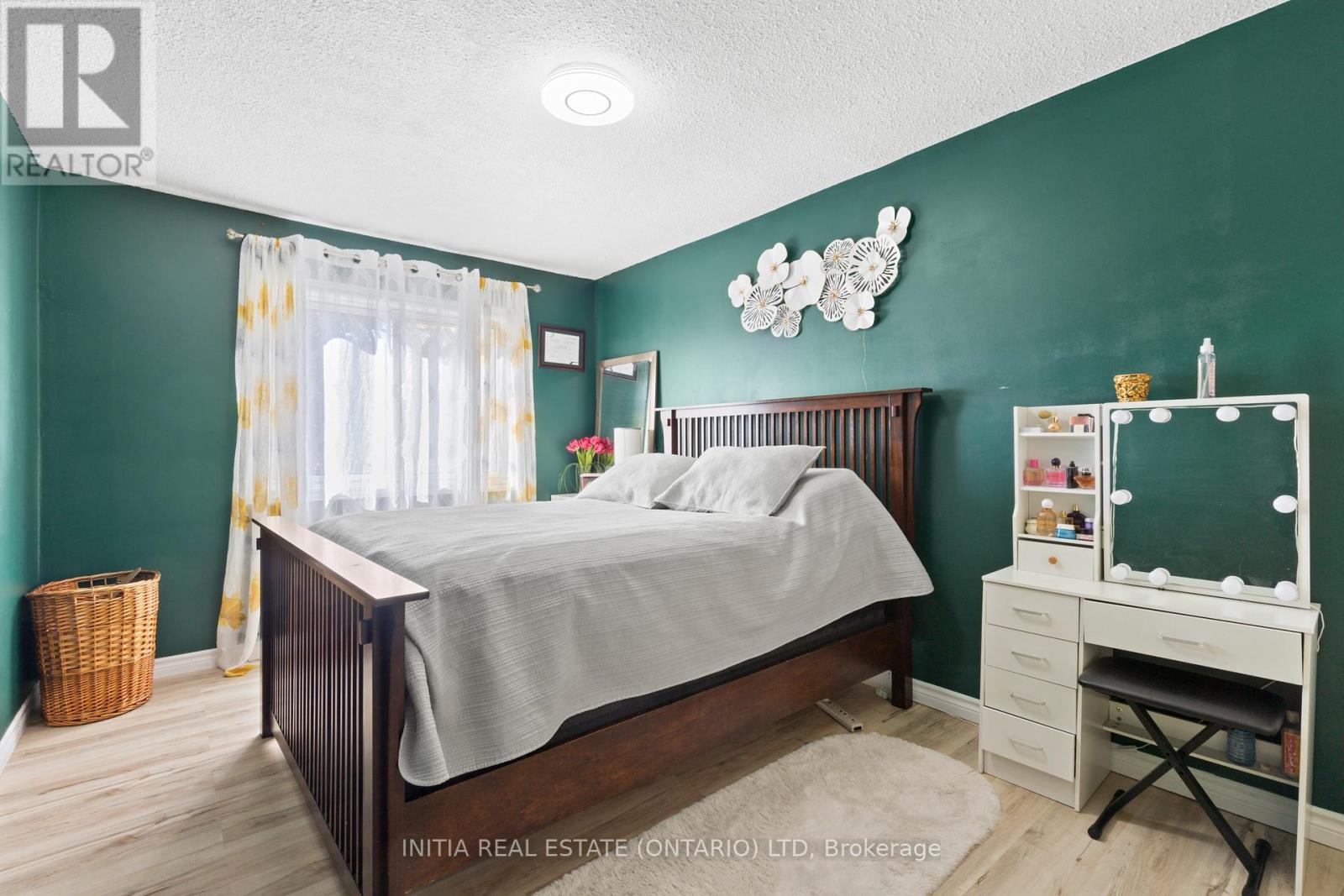 16 - 700 Osgoode Drive, London South (South Y), Ontario  N6E 2H1 - Photo 16 - X12384945