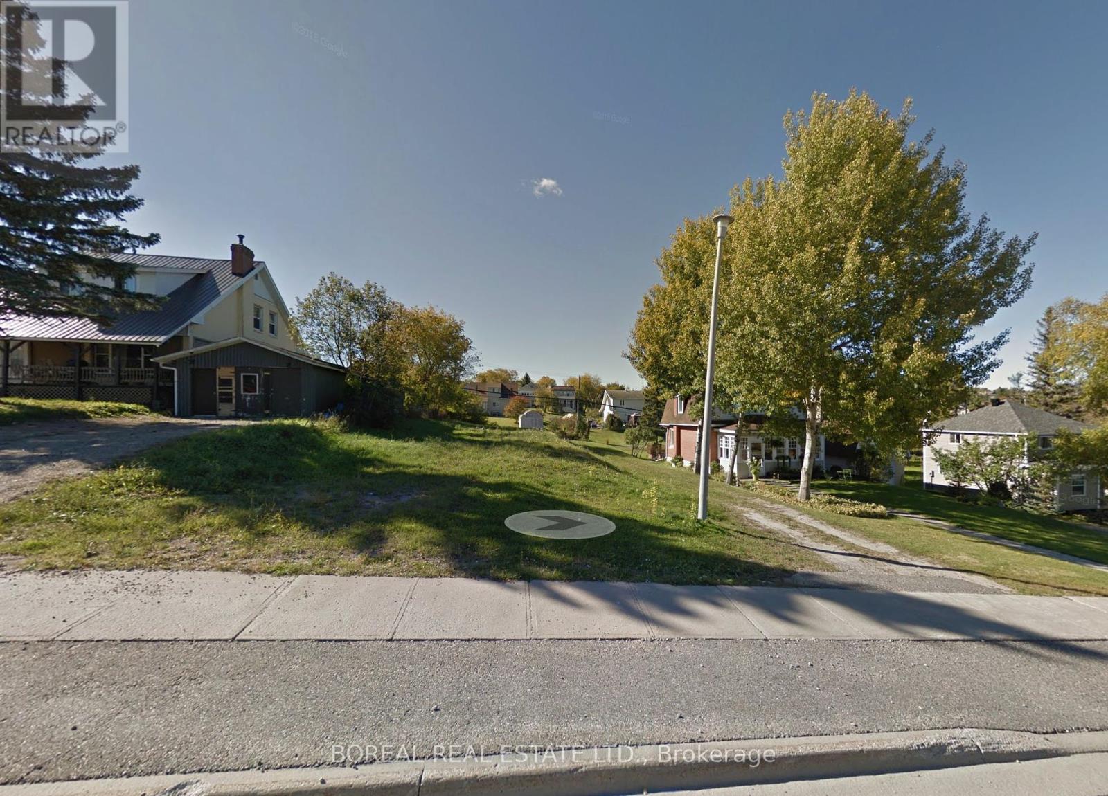 225 Sixth Avenue, Cochrane, Ontario  P0L 1C0 - Photo 2 - T12384865