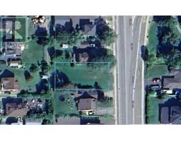 225 SIXTH AVENUE, Cochrane, Ontario