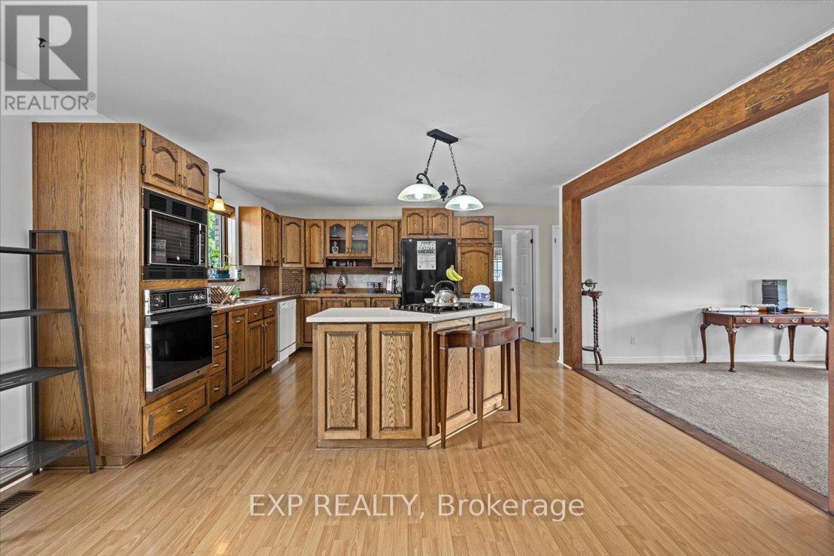 3382 Carp Road, Ottawa, Ontario  K0A 1L0 - Photo 25 - X12384795