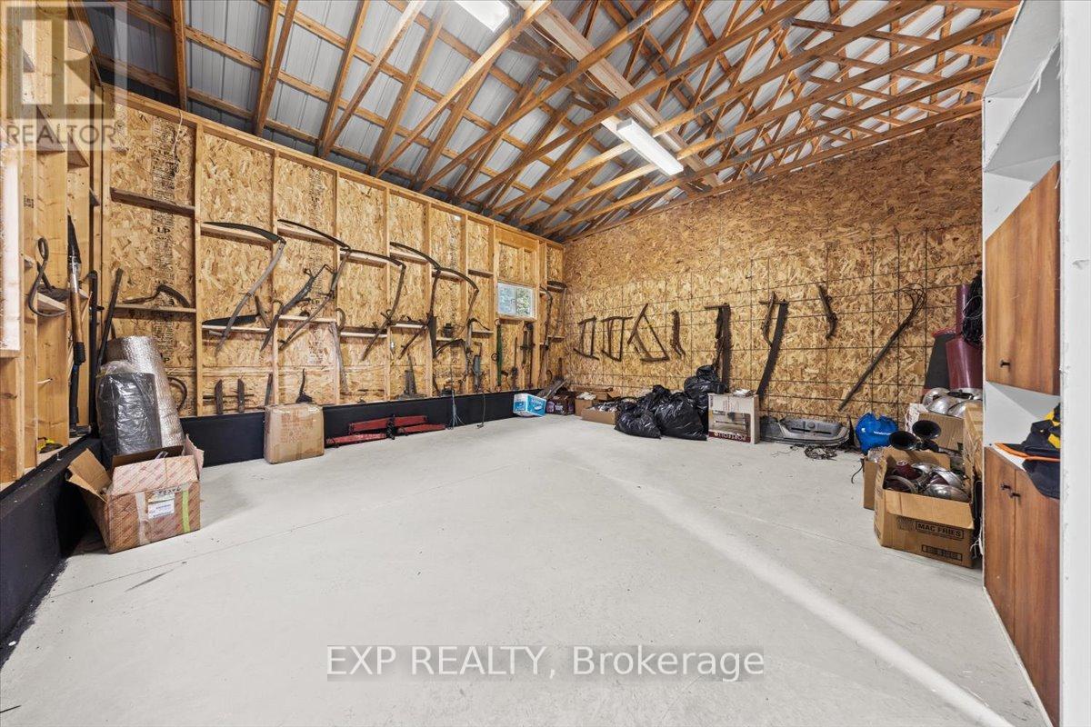 3382 Carp Road, Ottawa, Ontario  K0A 1L0 - Photo 48 - X12384795
